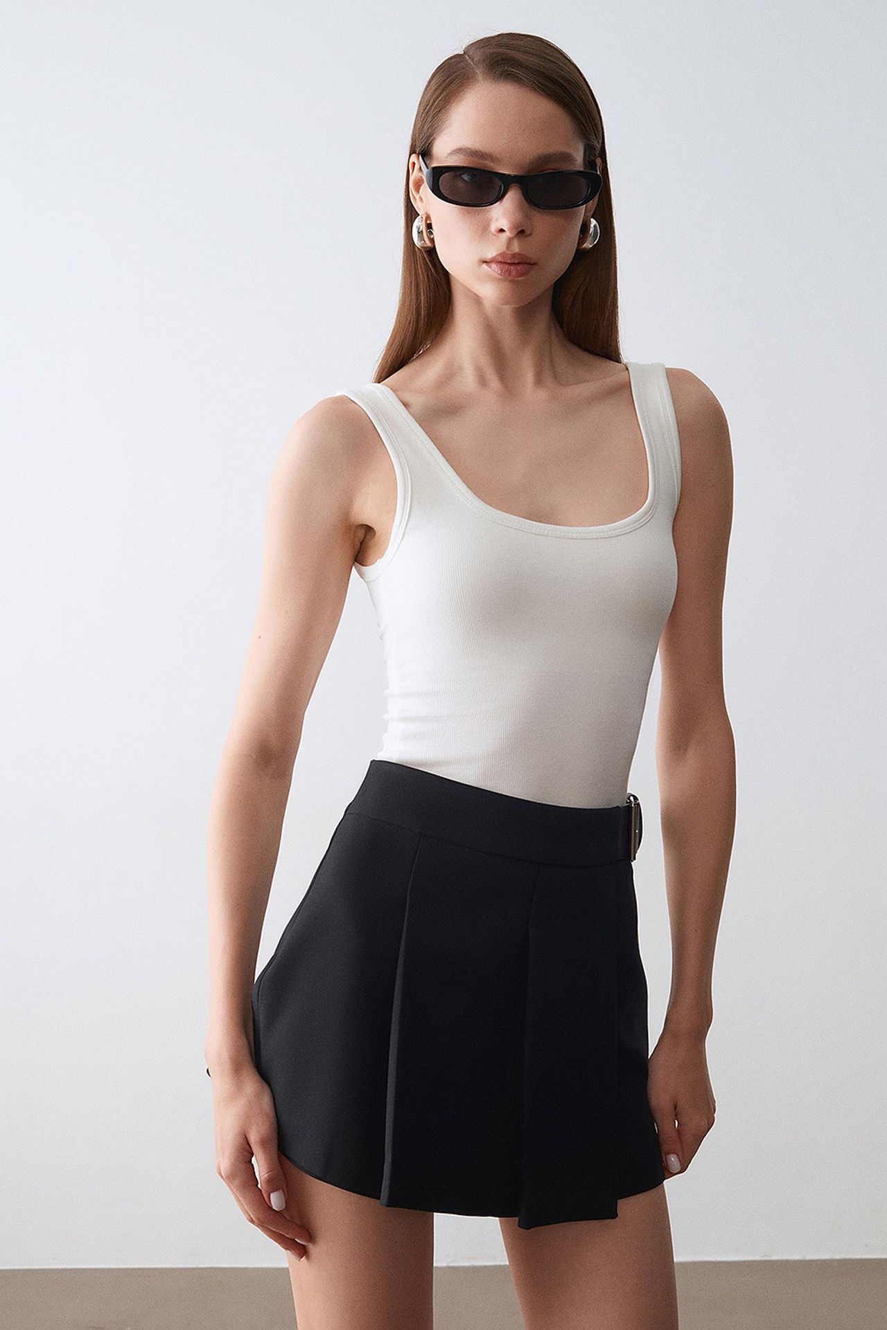 DILVIN Slim Fit Sleeveless Jersey Cami Blouse 1