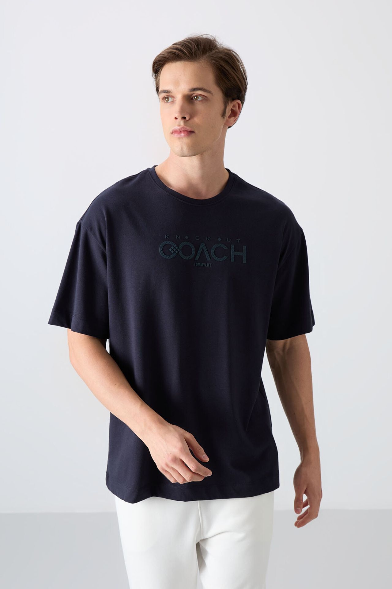 TOMMY Oversized Logo Patch Crew Neck T-Shirt 1