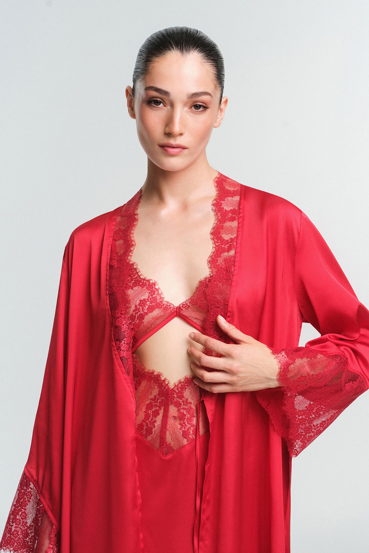 PENTI Henna Lace Robe 3