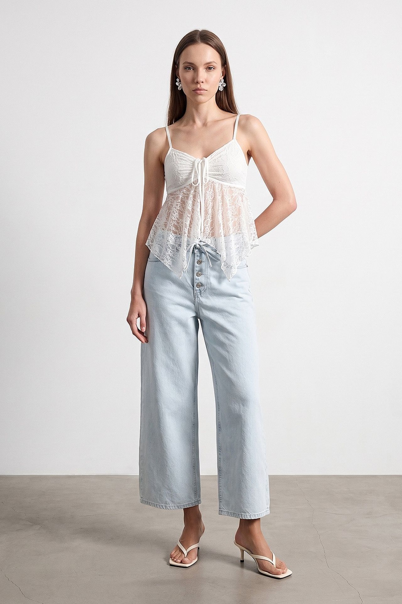DILVIN Women's High-Waist Wide-Leg Capri Jeans With Lace Detail