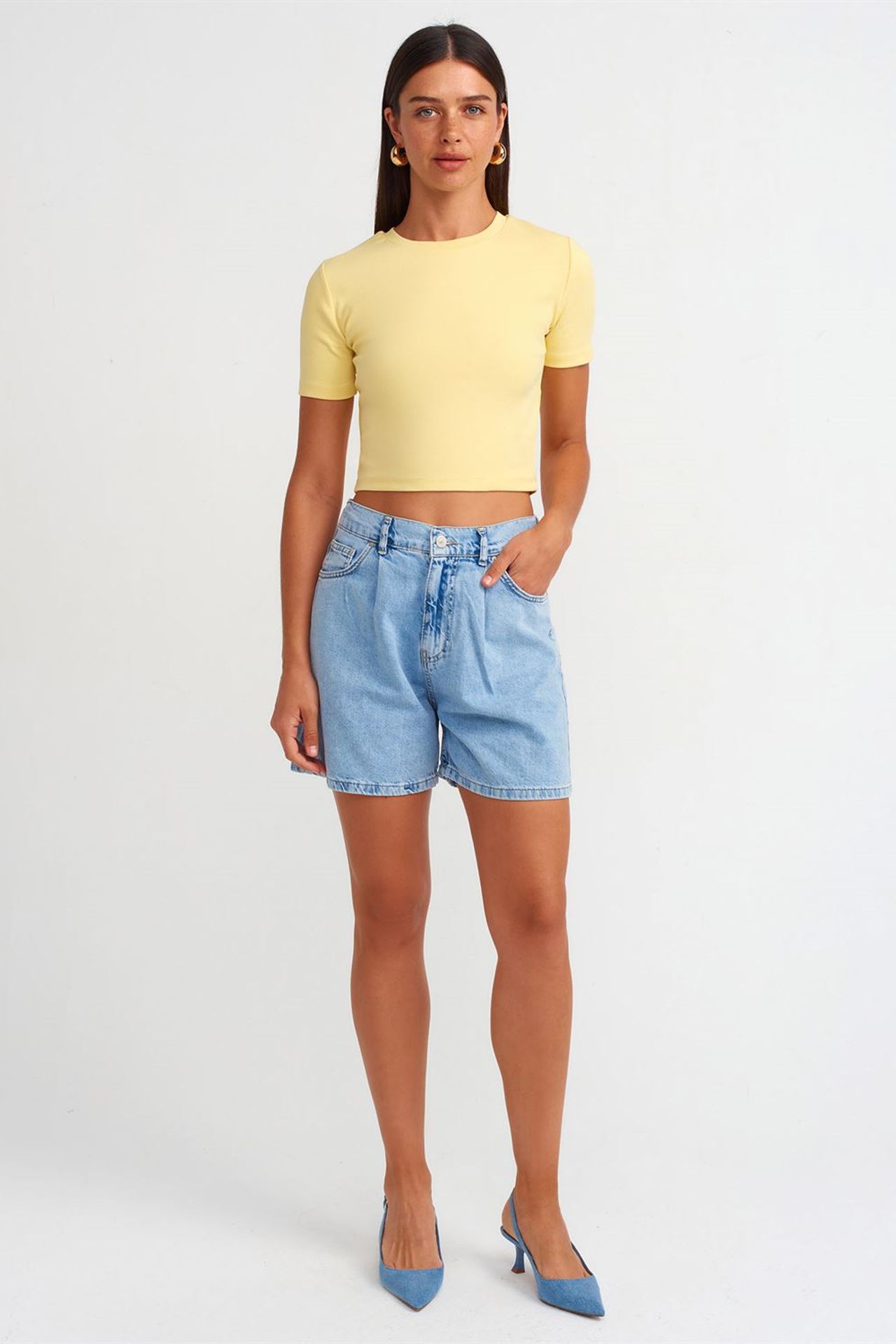 DILVIN Yüksek Bel Geniş Paça Denim Şort 1