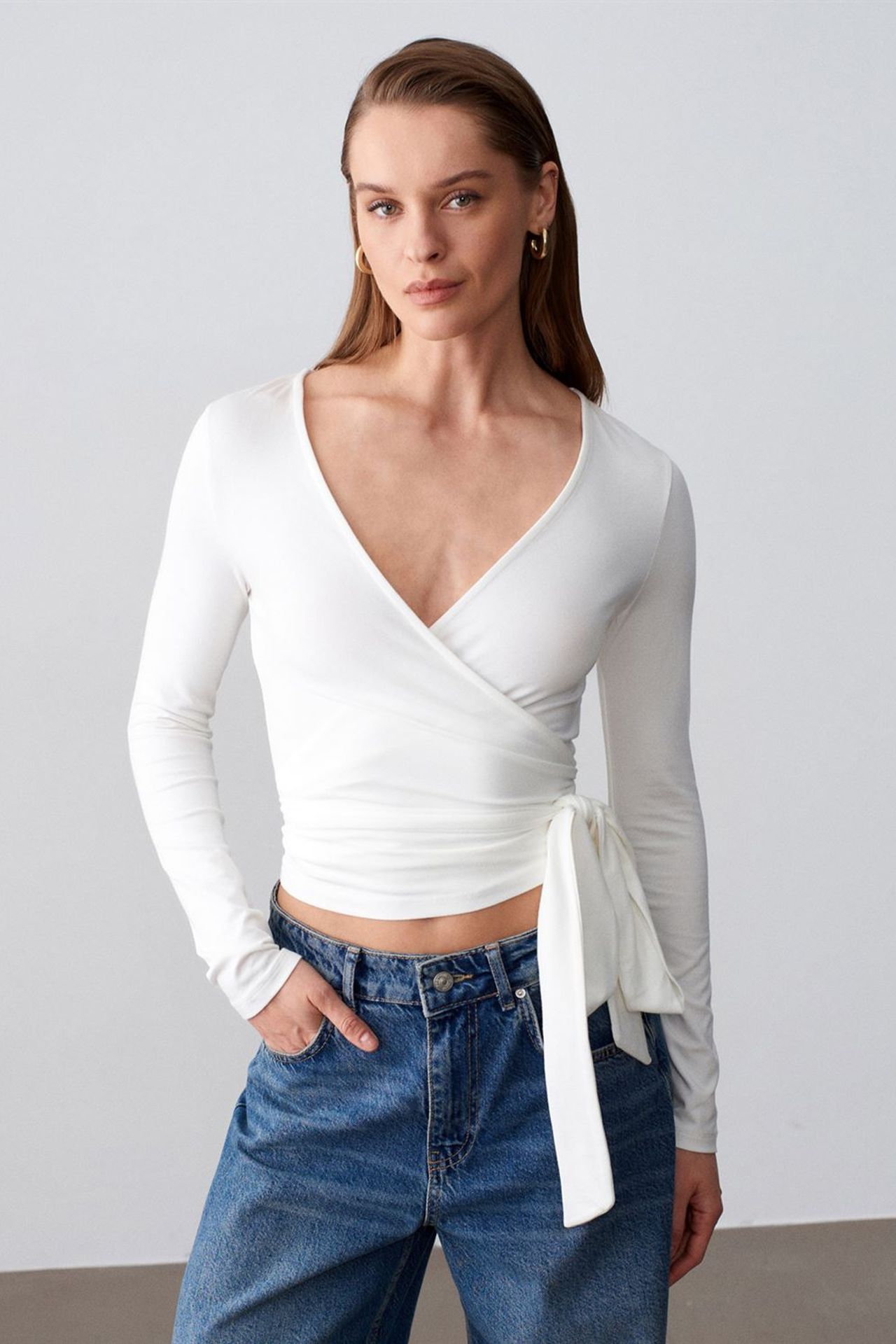 DILVIN Women’s Crop Wrap Blouse With Tie Detail 1