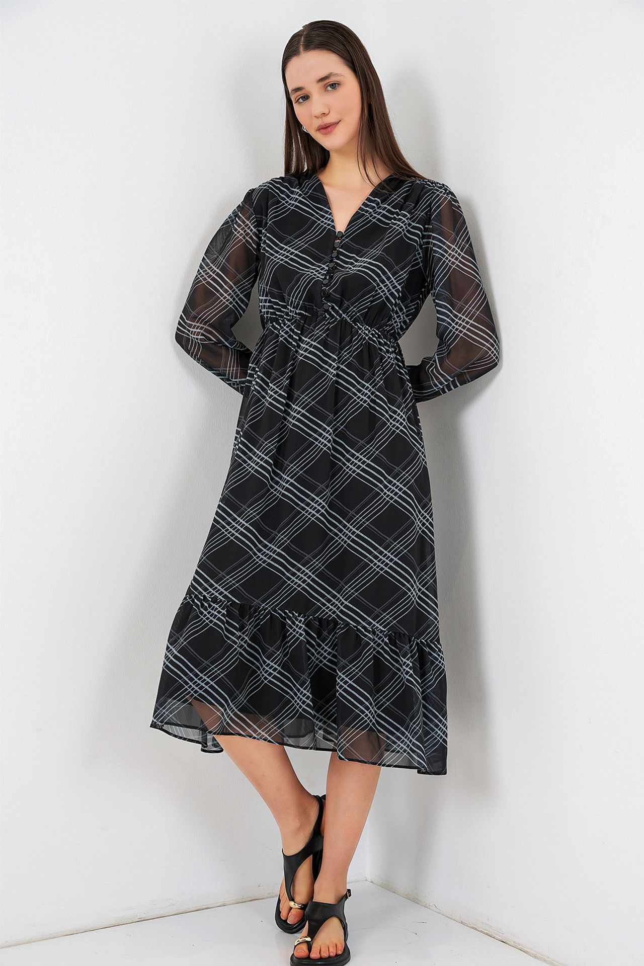 BDART Leopard Print V-Neck Midi Dress 4