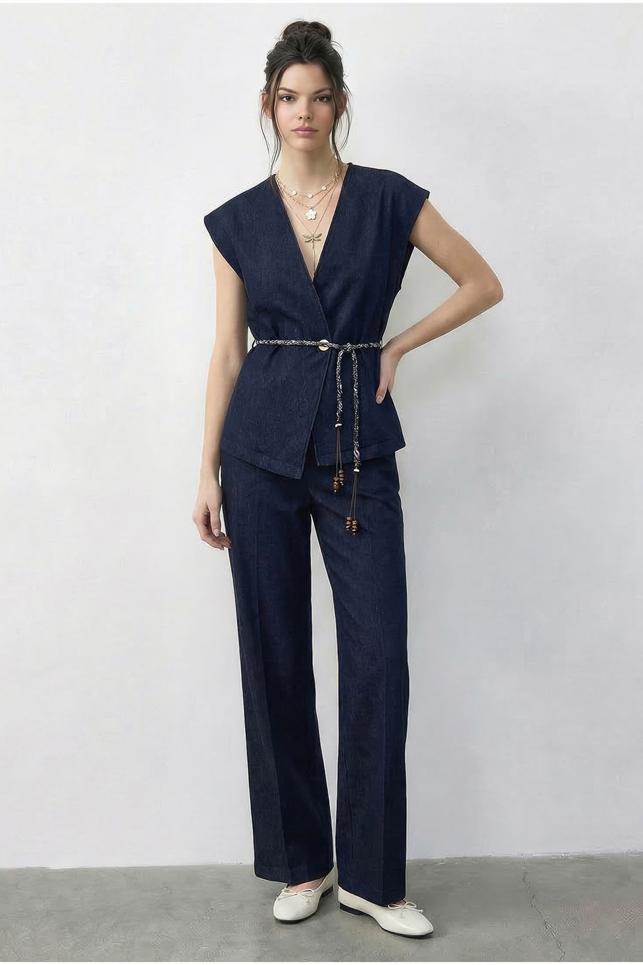 LUCCI Belted V-Neck Vest and Wide-Leg Trousers Set 3