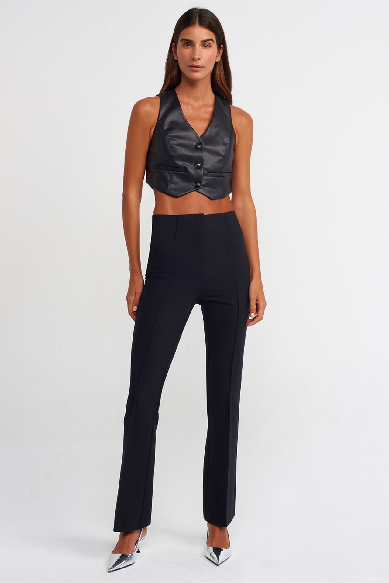 DILVIN Faux Leather Sleeveless Crop Blouse 3