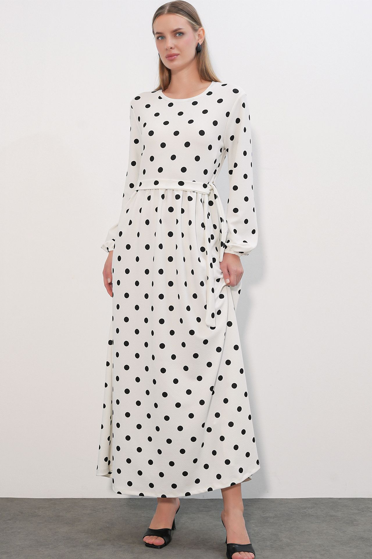 BDART Floral Maxi Knit Dress With Bow Detail 4