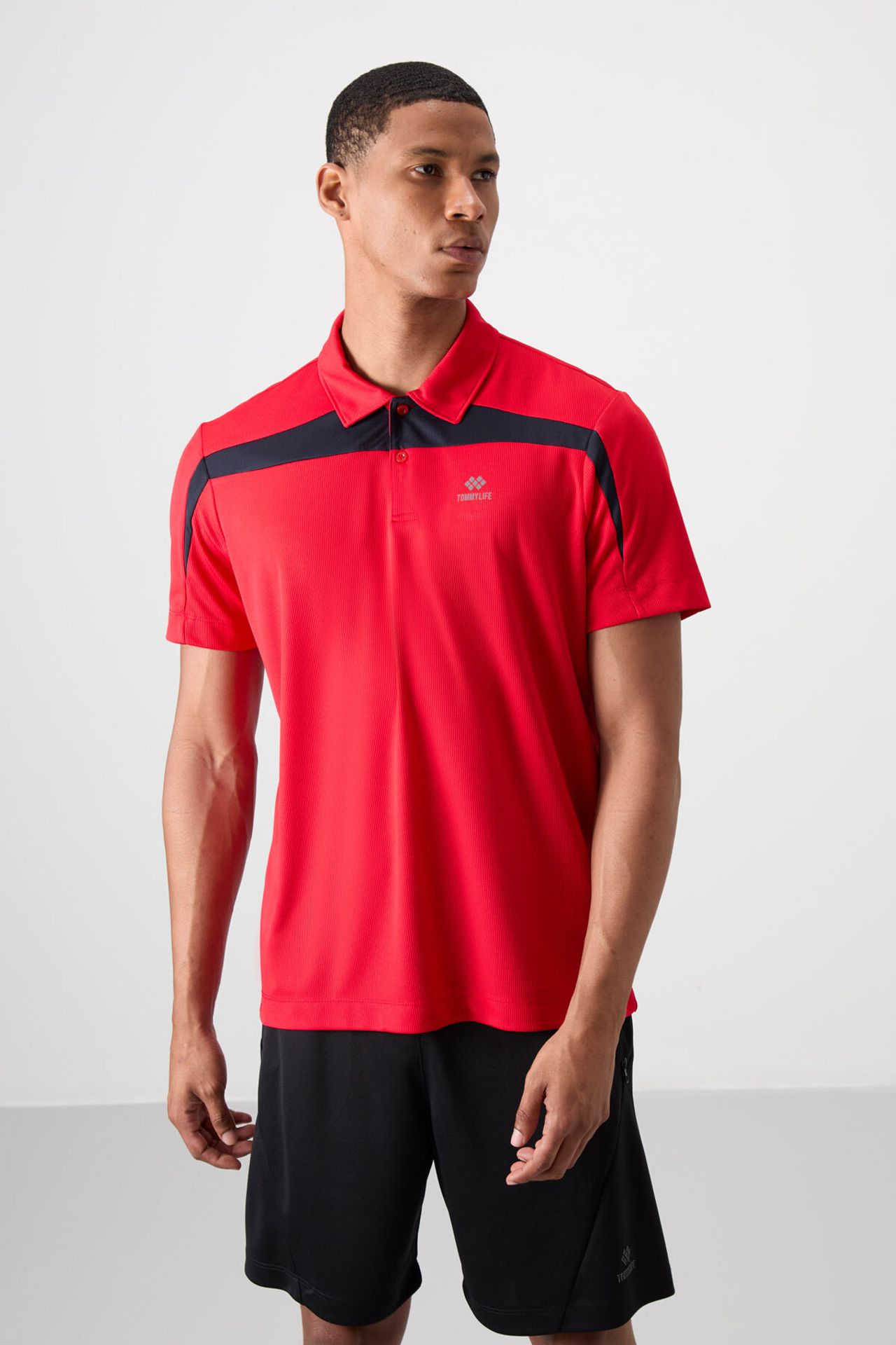 TOMMY Men's Colour-Blocked Polo T-Shirt 1