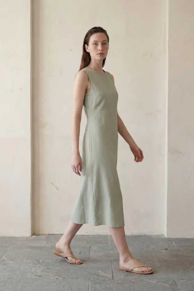 MY FASHION Back Detailed Midi Dress