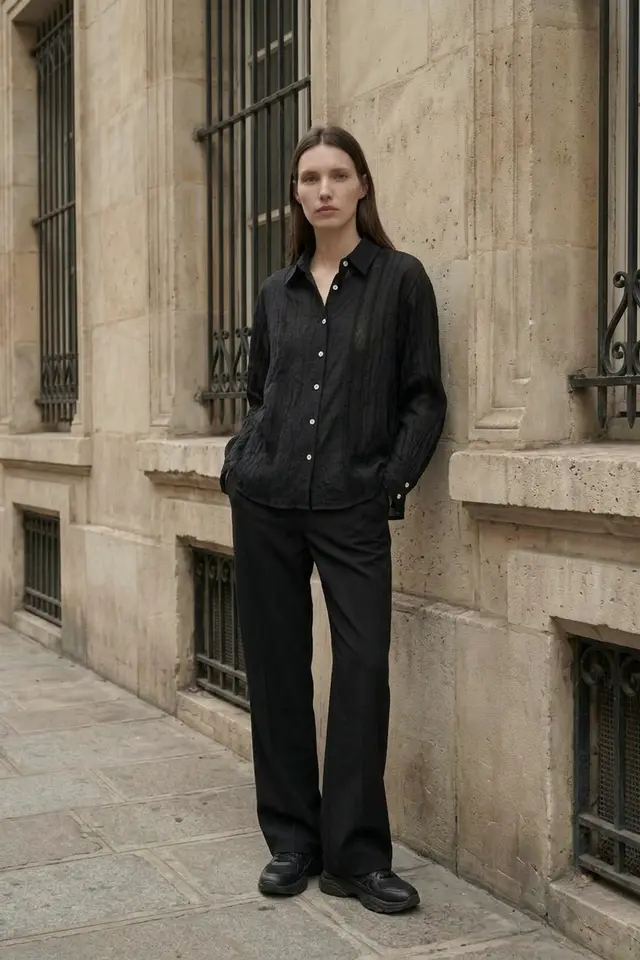 MY FASHION Textured Woven Long Sleeve Button-Up Shirt