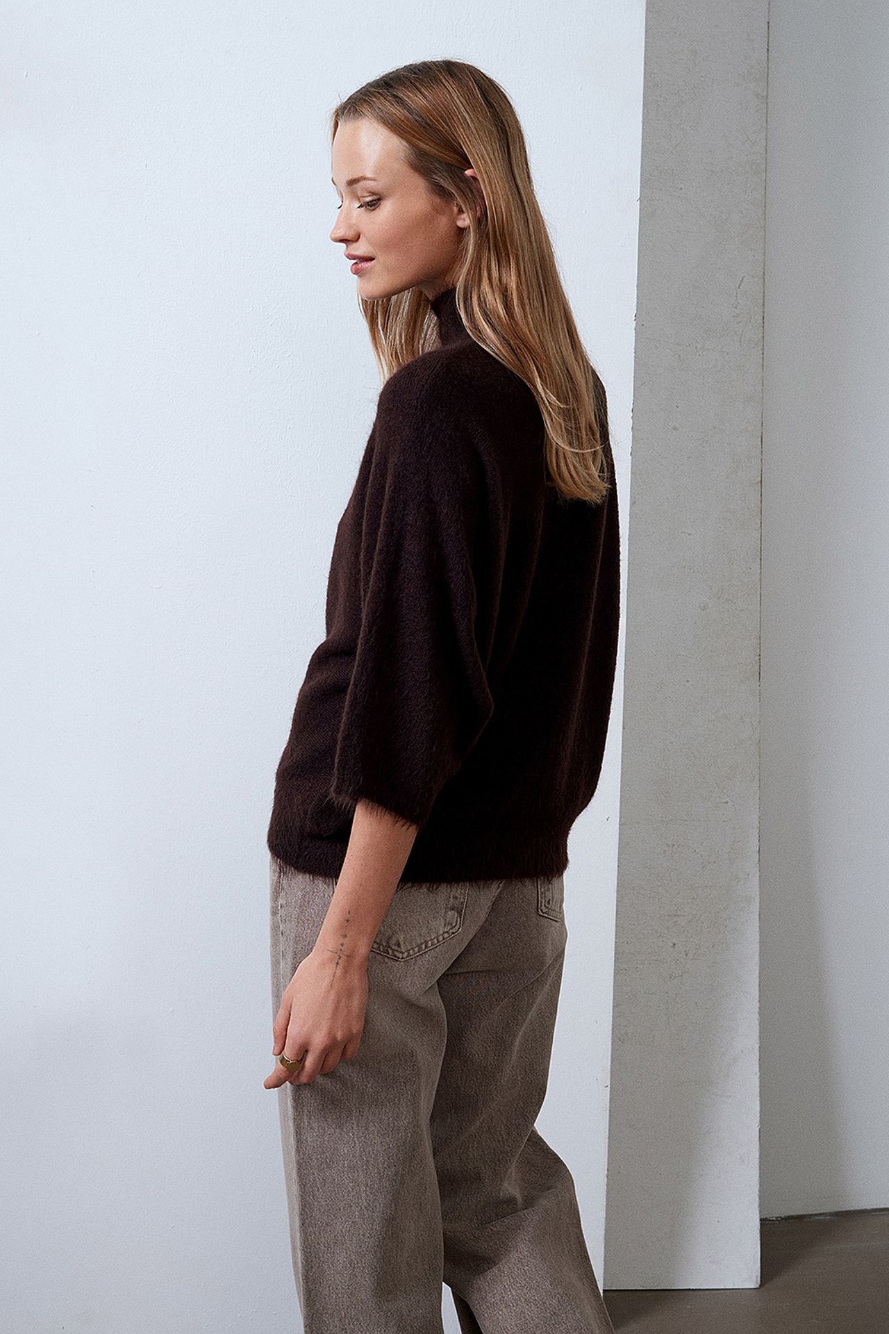 DILVIN Women's Wool-Blend Sweater 2