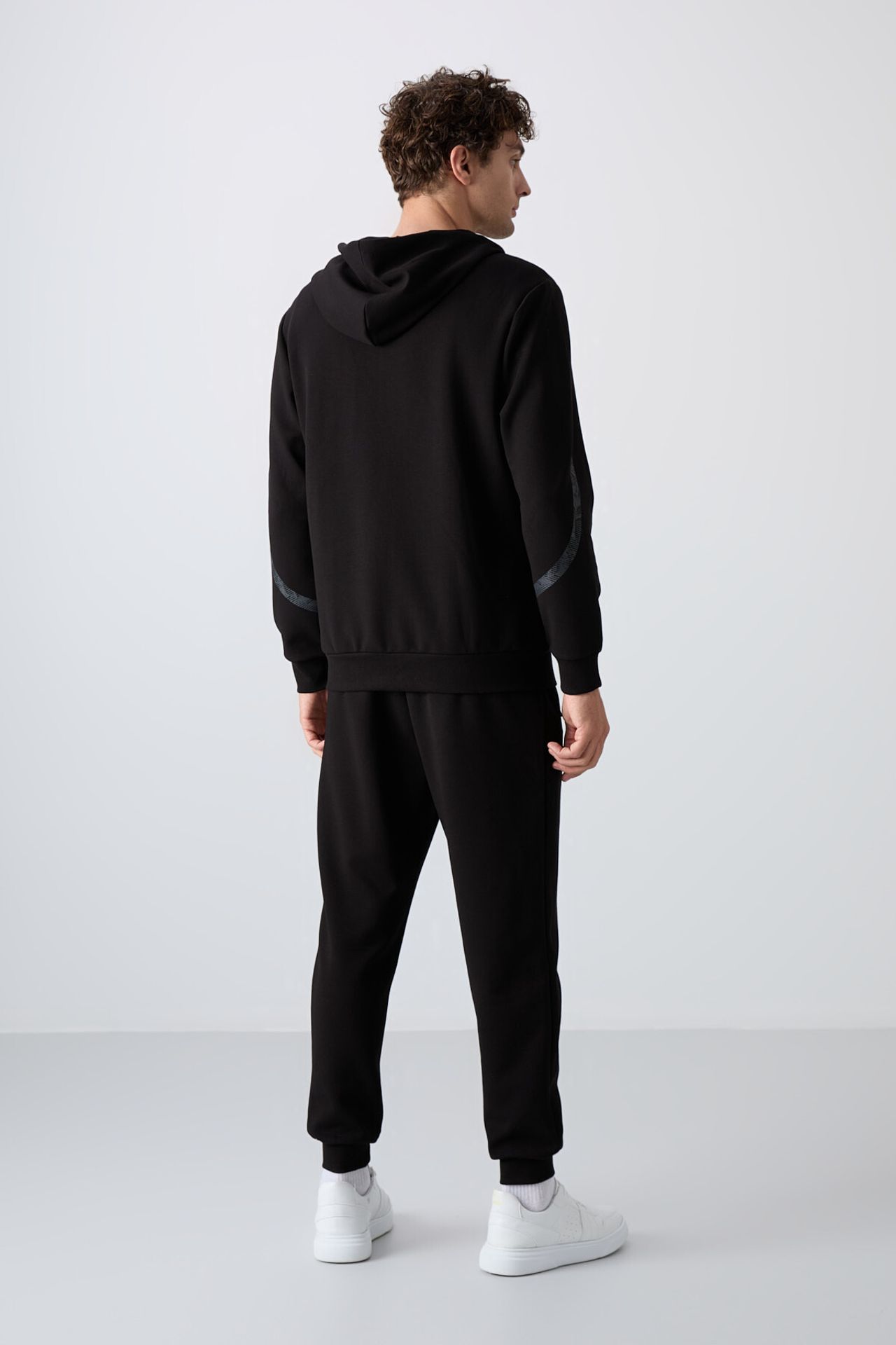 TOMMY Men's Hooded Sweatshirt And Pants Set 5