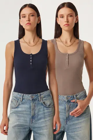Multicolour