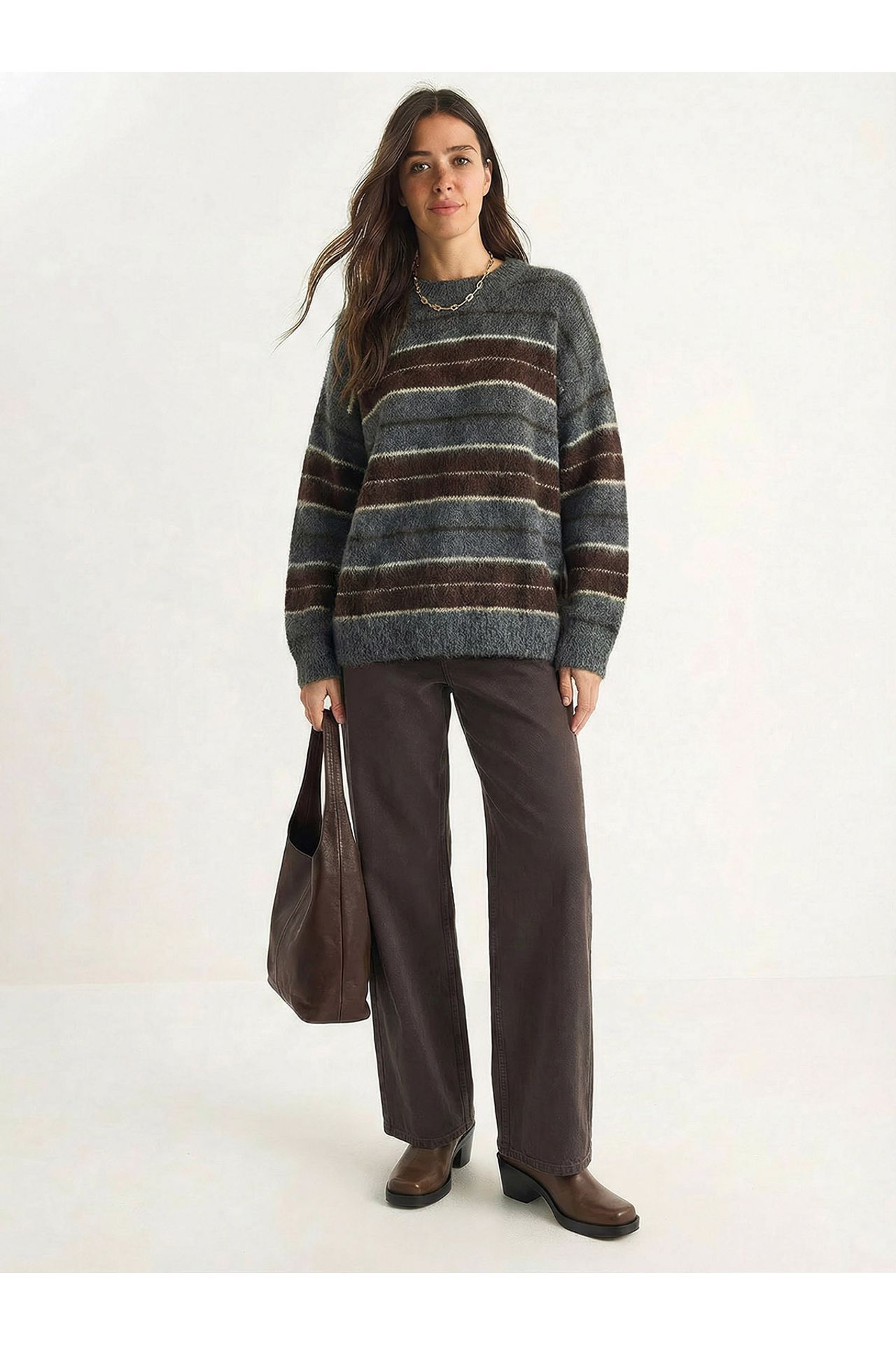LUCCI Striped Knit Crew Neck Sweater 4