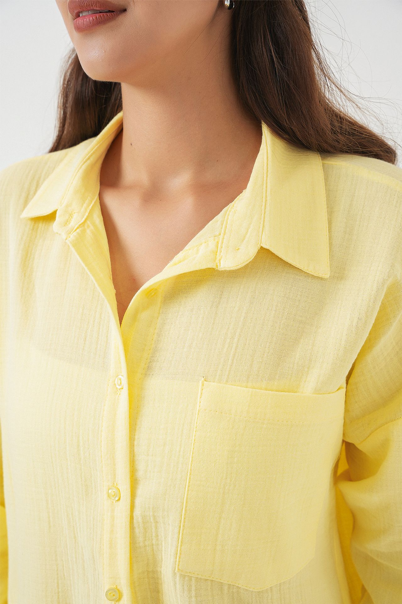 BDART Linen Blended Shirt with Button Closure