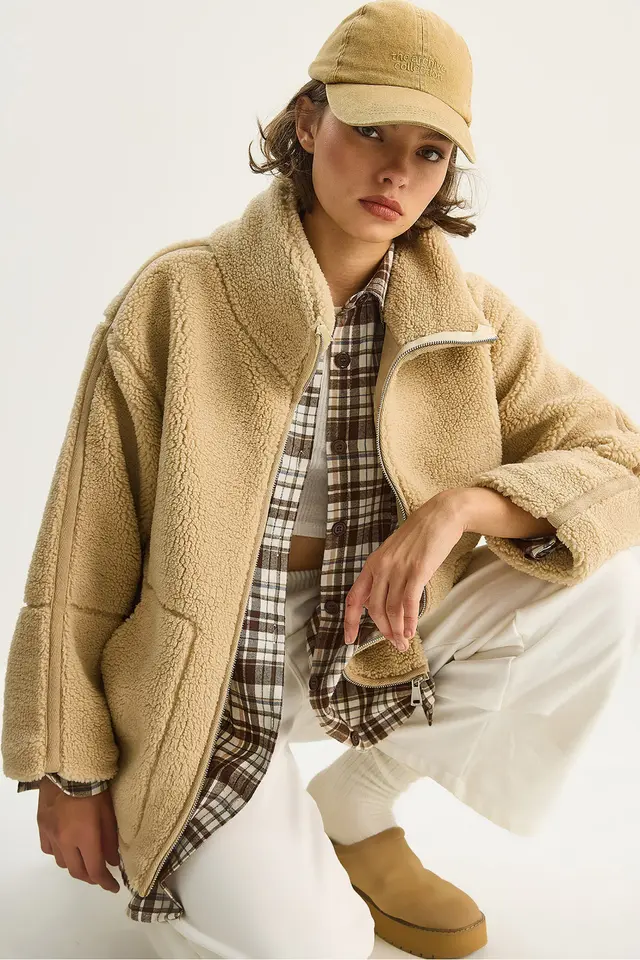 LUCCI Oversized Plush Jacket with Pockets