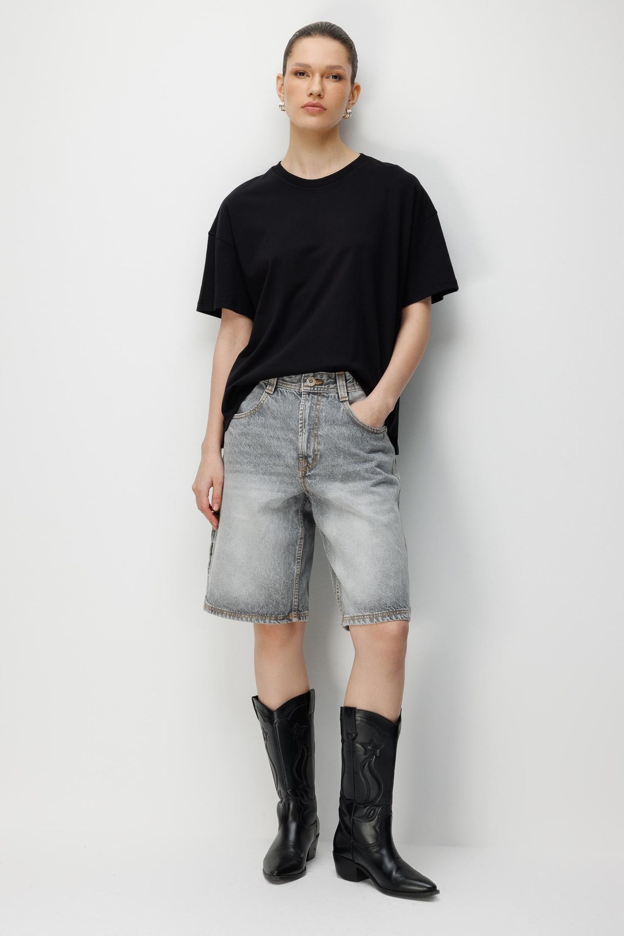 MIXRAY Oversized Crew Neck Plain T-Shirt with Slit 2