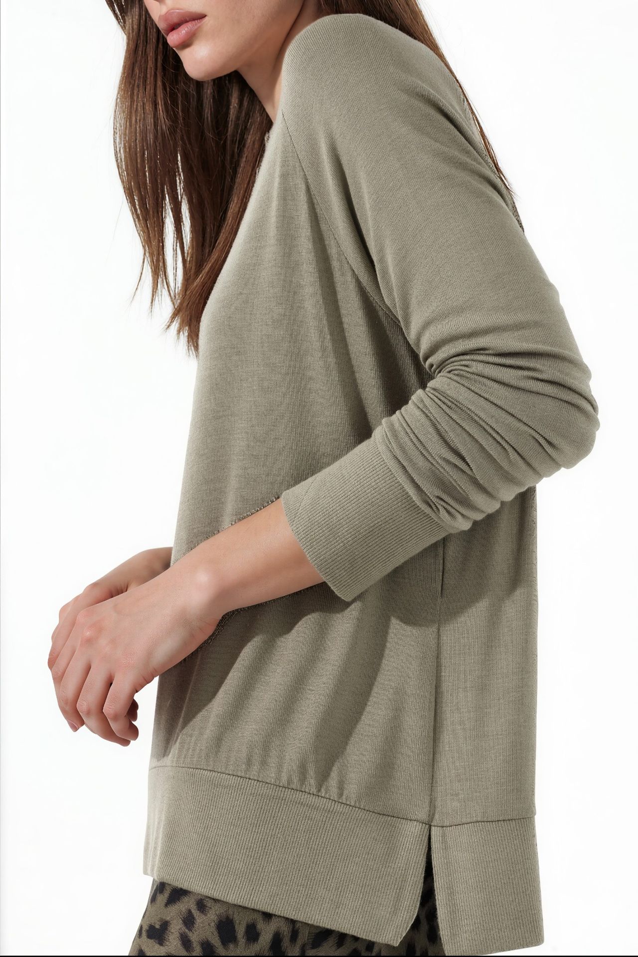 BUSEM Women's Viscose Blend Sweater 4