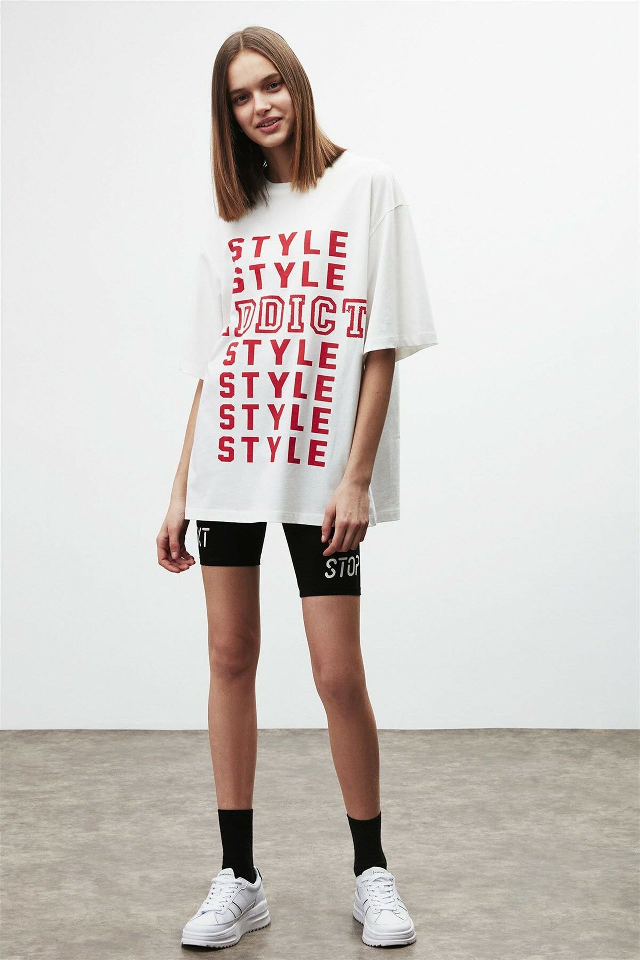 GRIMELANGE Oversized Long Crew Neck T-Shirt 3