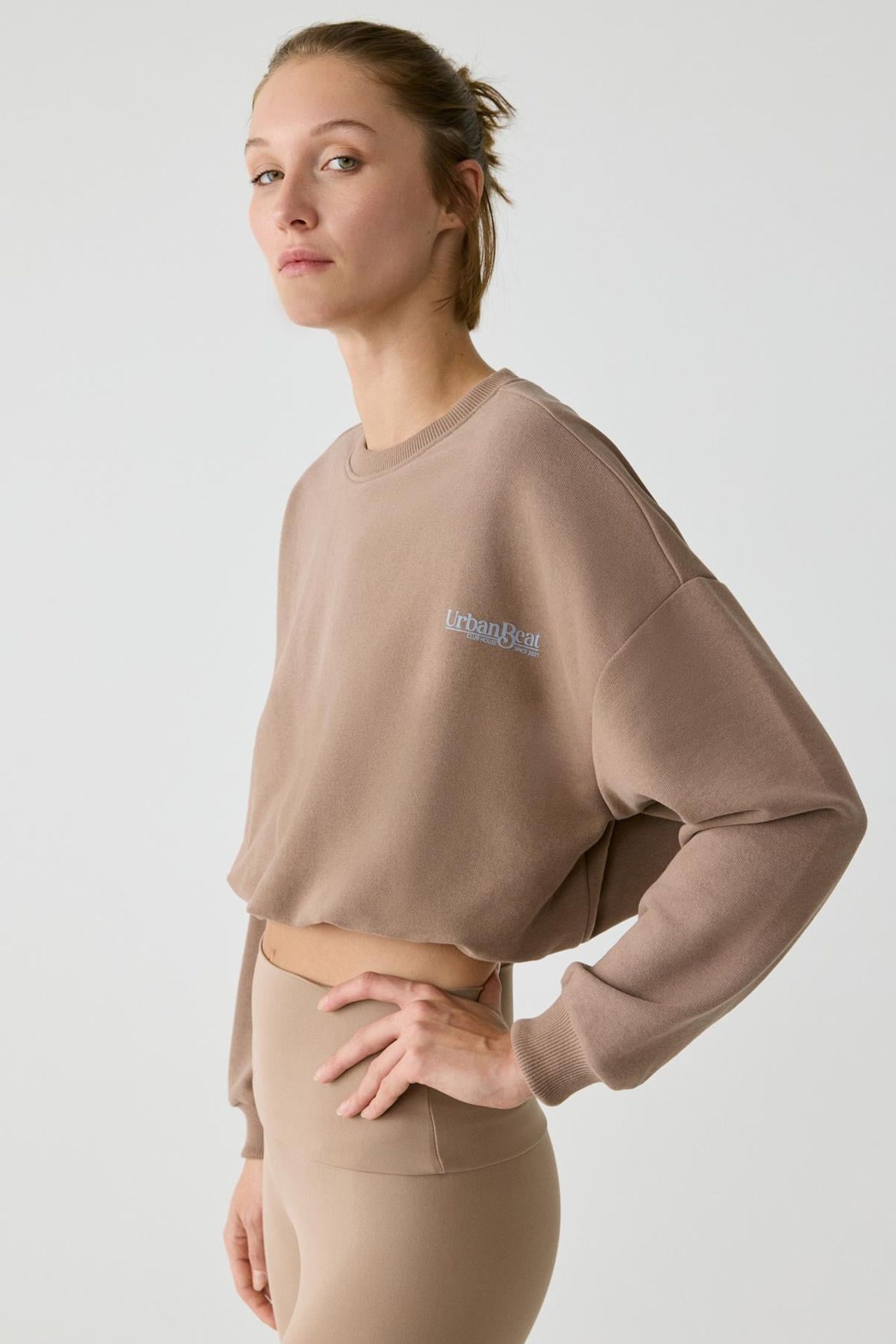 GRIMELANGE Oversized Crop Crew Neck Sweatshirt 3