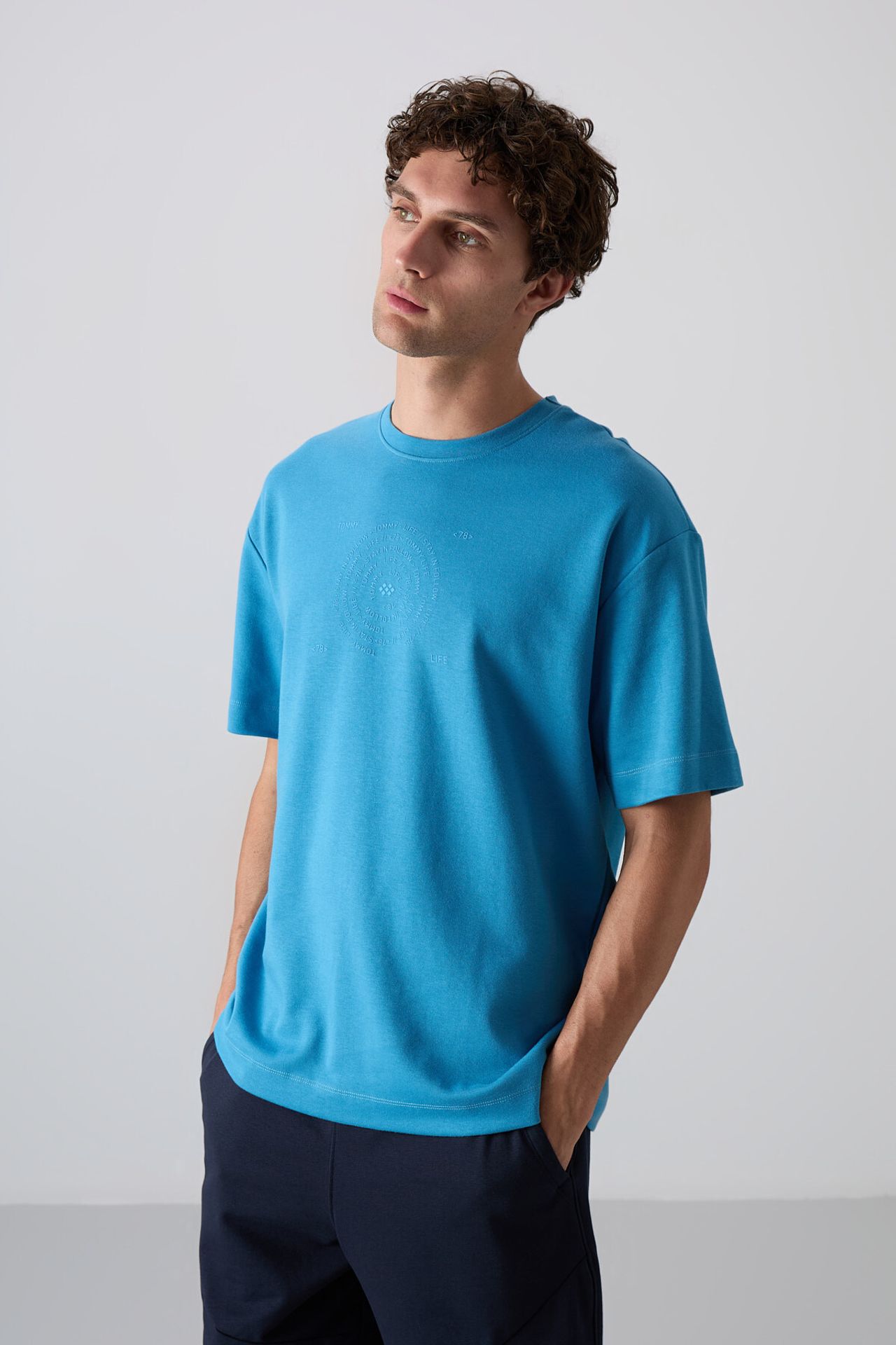 TOMMY Oversized Cotton-Blend Crew Neck T-Shirt 3
