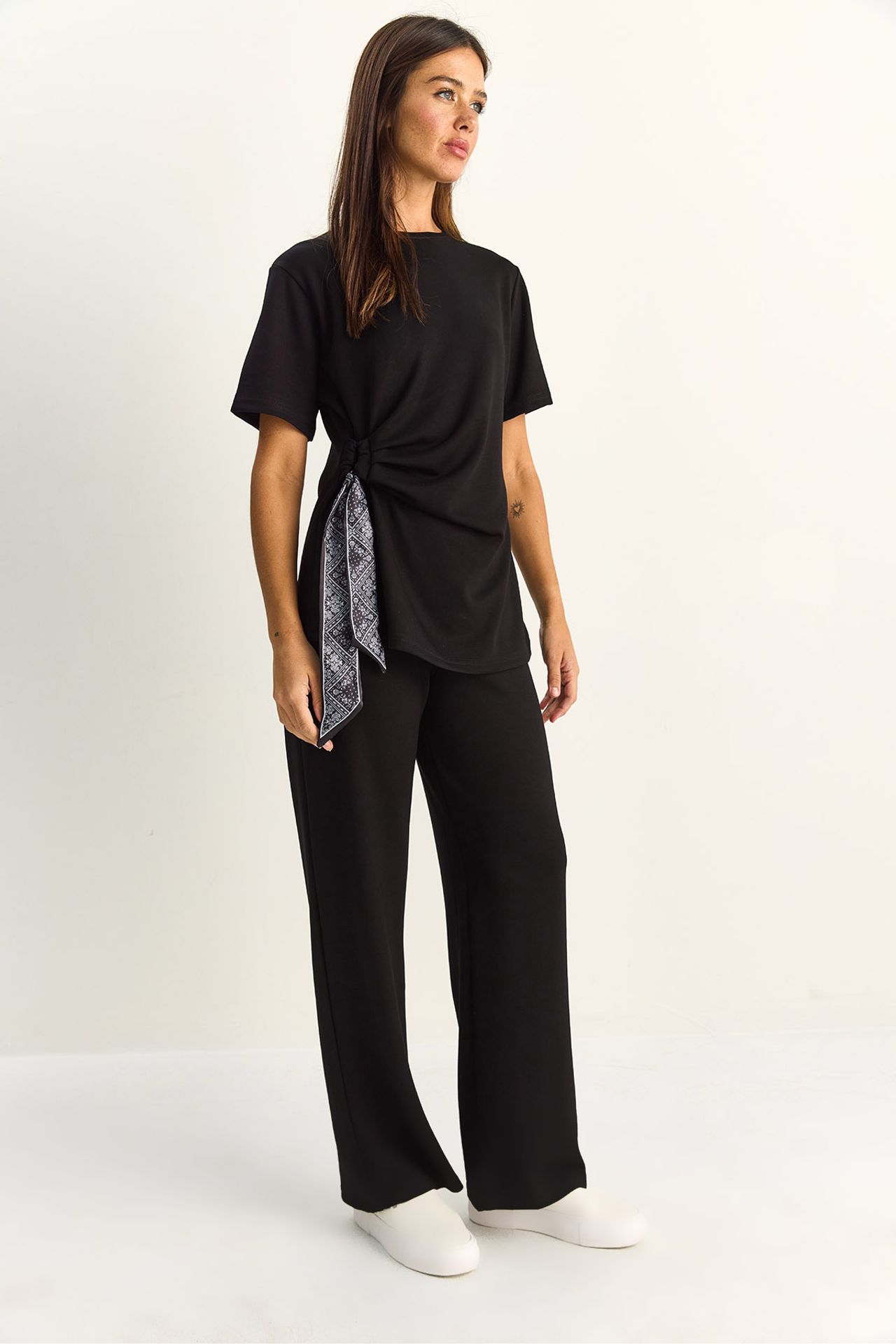 LUCCI Crew Neck T-Shirt and Wide Leg Trousers Set 3