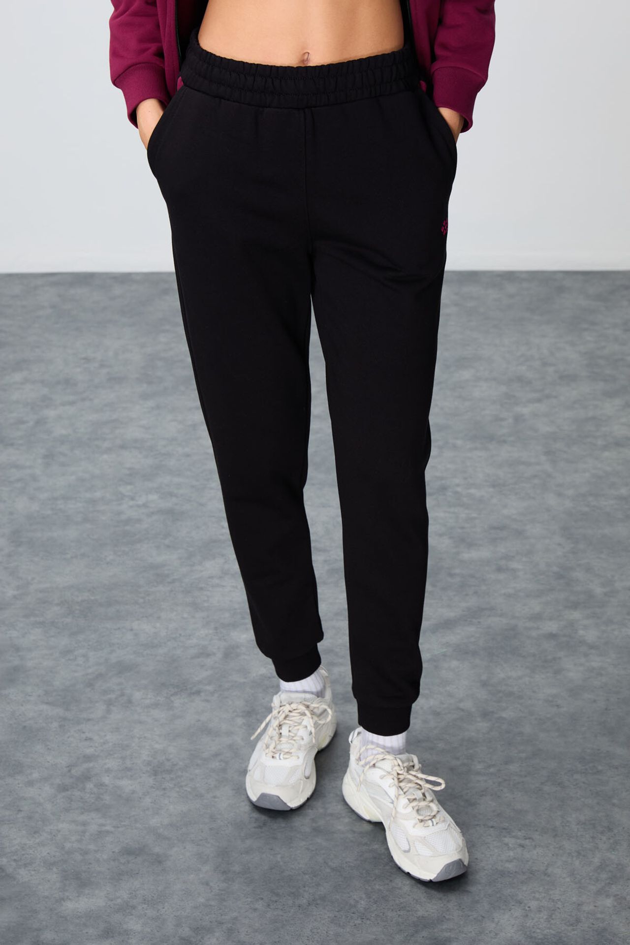 TOMMY Oversized Hooded Zip Sweatshirt And Pants Set 3