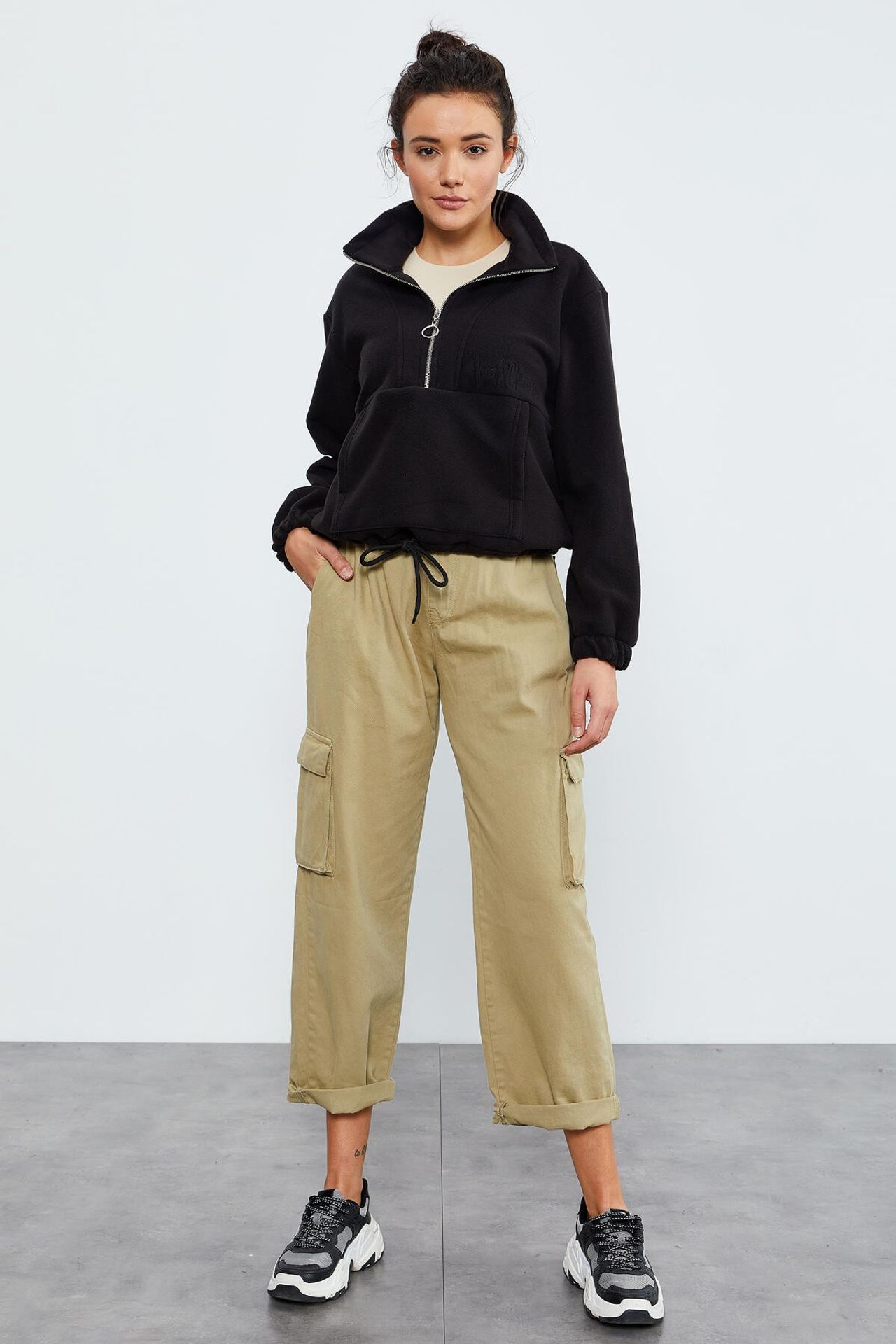 TOMMY Oversized Half-zip Plush Sweatshirt 6