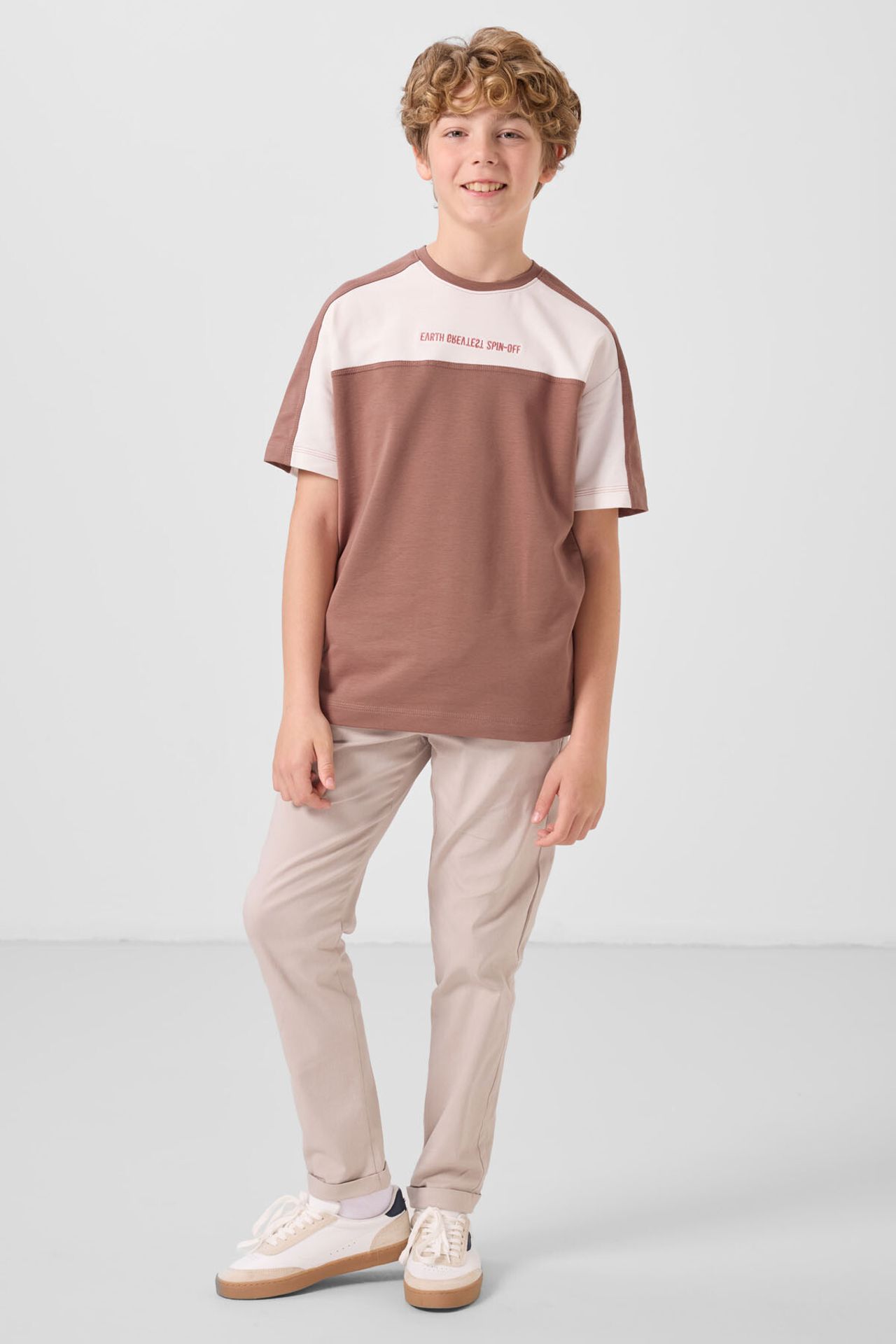 TOMMY Youth Oversized Crew Neck T-Shirt 2
