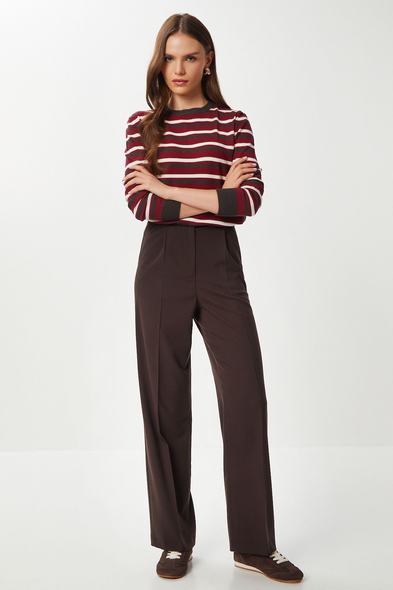 ISTANBUL Pleated Straight Leg Pants 3