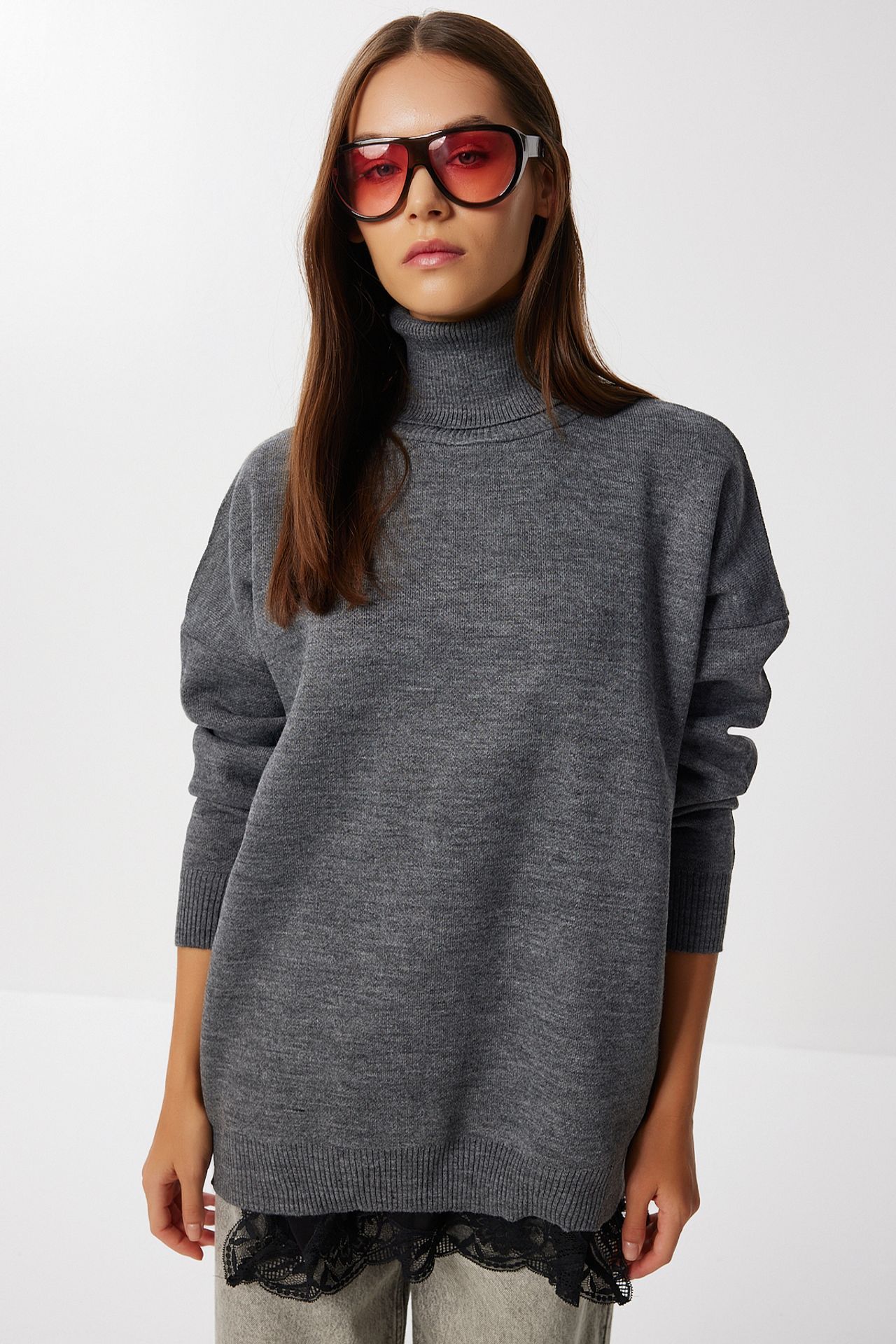 ISTANBUL Textured Oversized Turtleneck Sweater 4