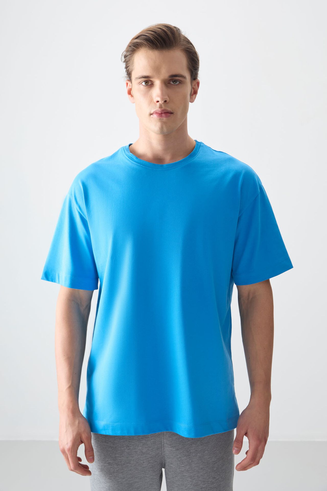 TOMMY Oversized Cotton Crew Neck T-Shirt 2