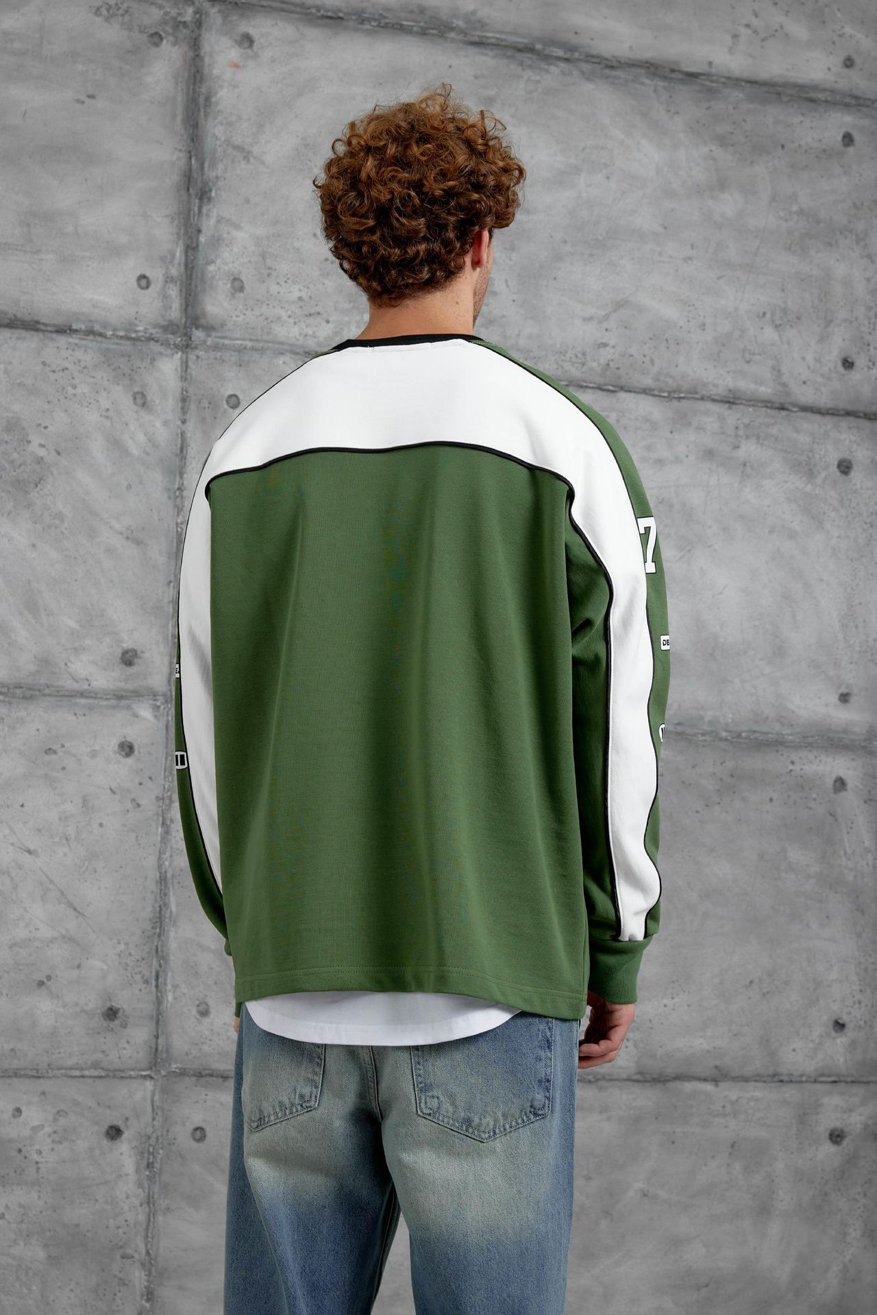 NOMARC Renk bloklu geniş kalıp bisiklet yaka sweatshirt 3