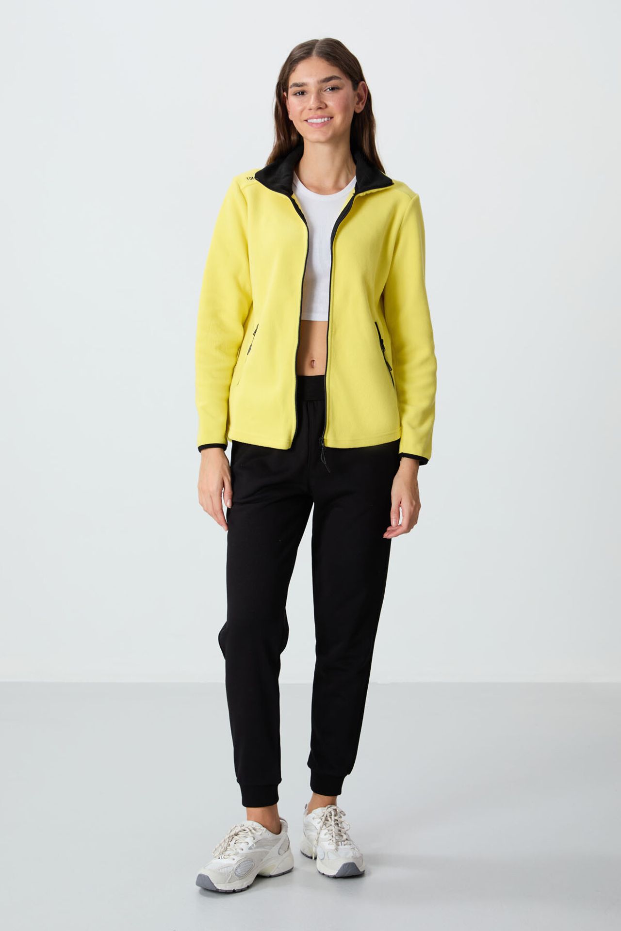 TOMMY Women's Plush Zip-Front Sweatshirt 4
