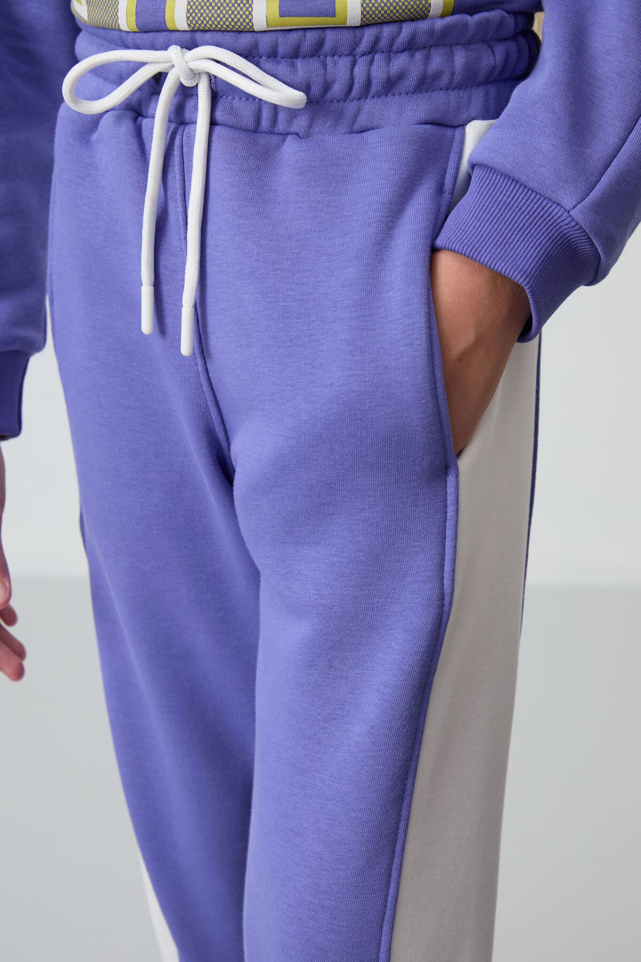TOMMY Youth Cotton-Polyester Pajama Set 5