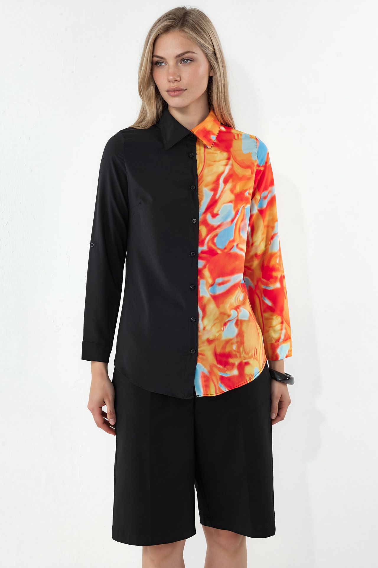 MSN Women's Abstract Print Button-Front Shirt 3