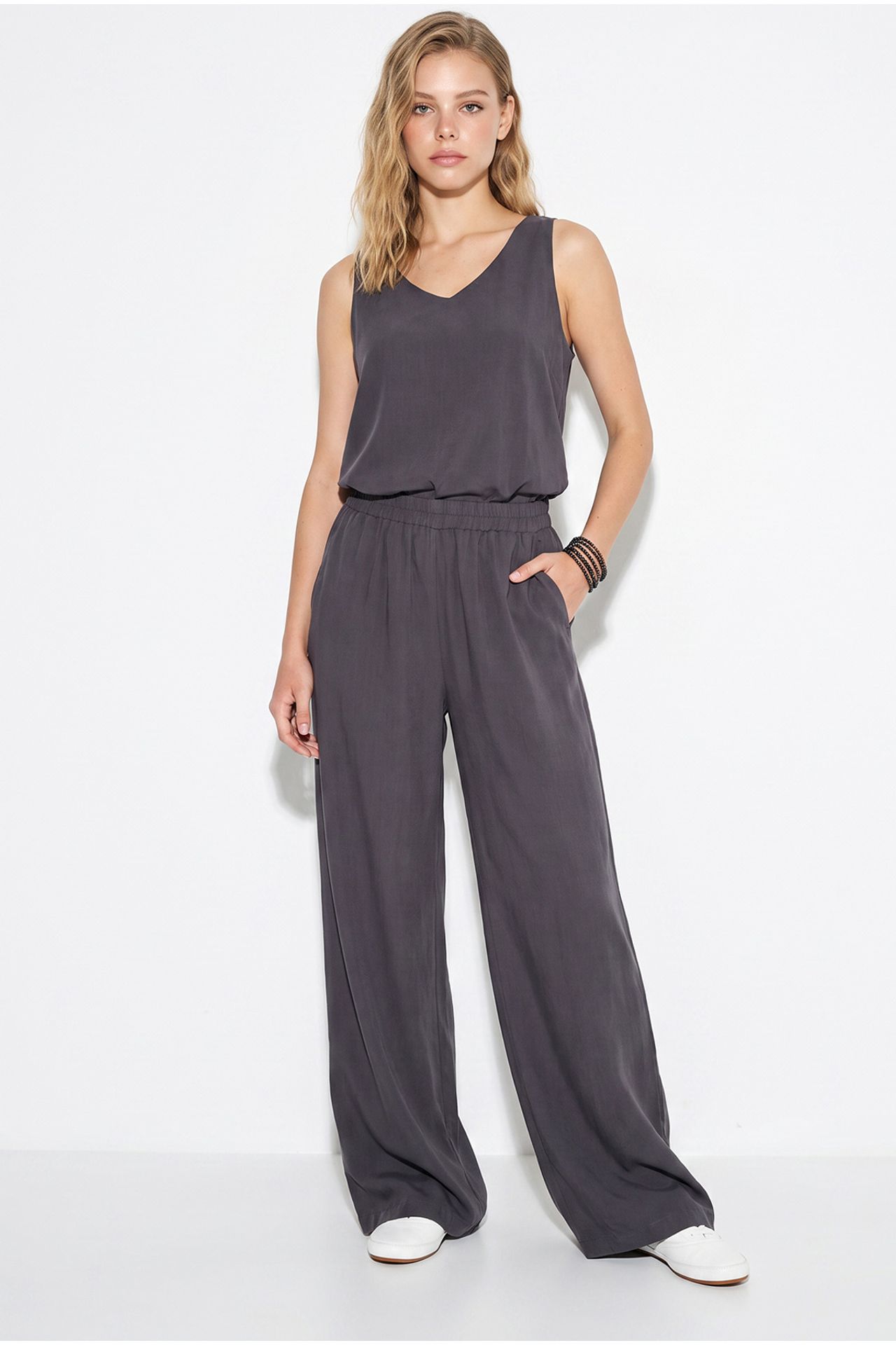 LUCCI V-Neck Cotton Blouse-Pants Two-Piece Set 5