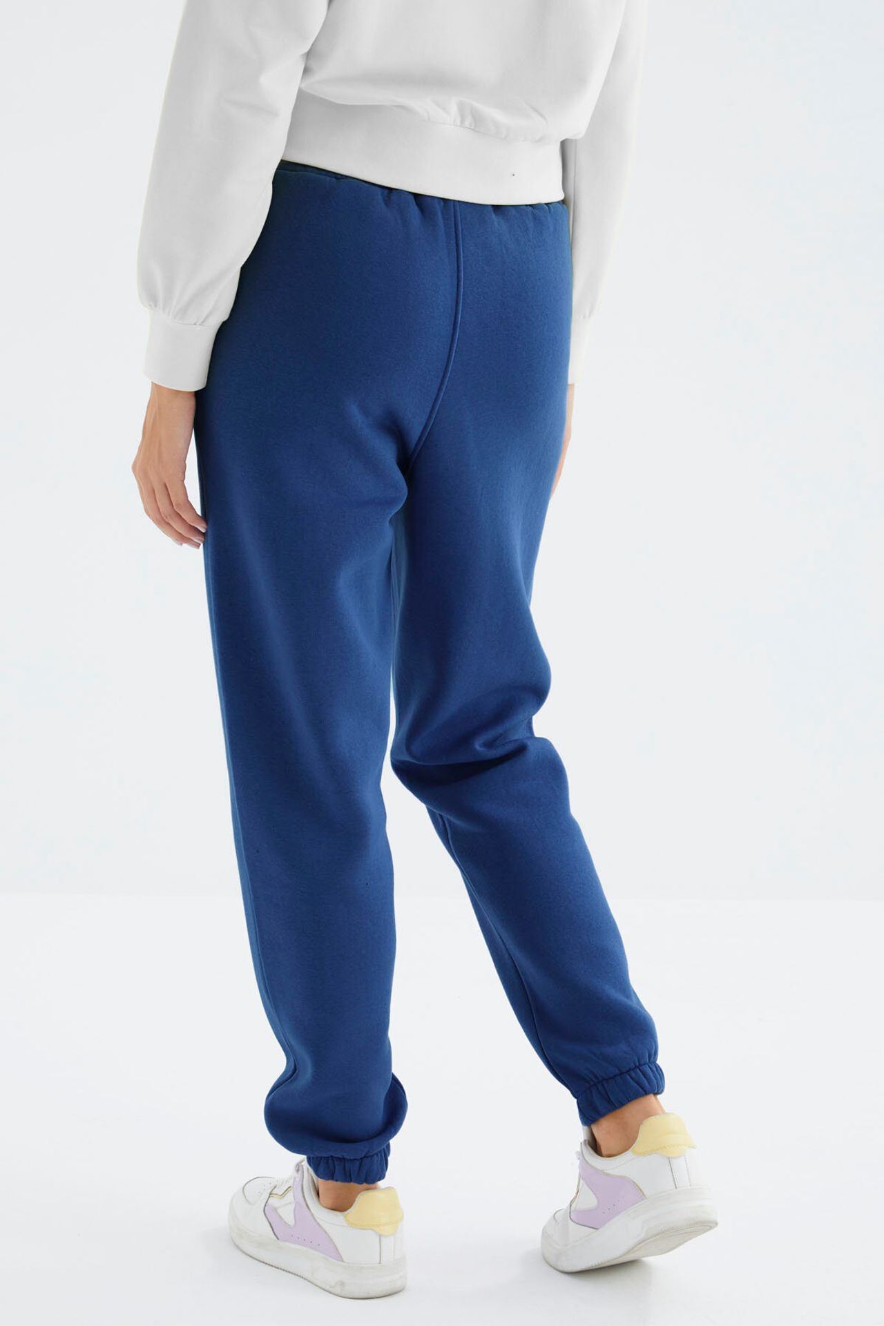 TOMMY Women's High-Waist Fleece Jogger Sweatpants 5