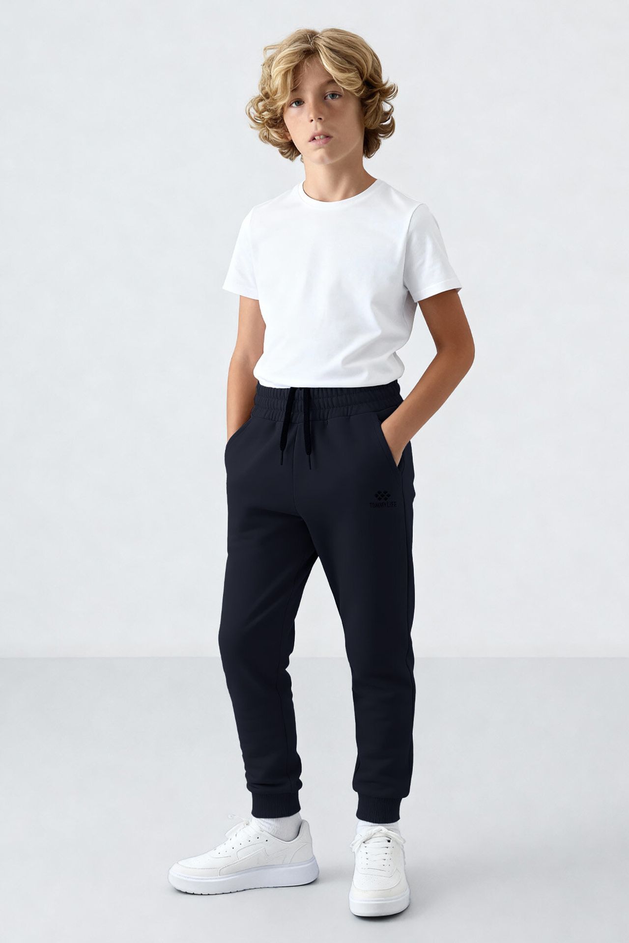 TOMMY Youth Sweatpants 1