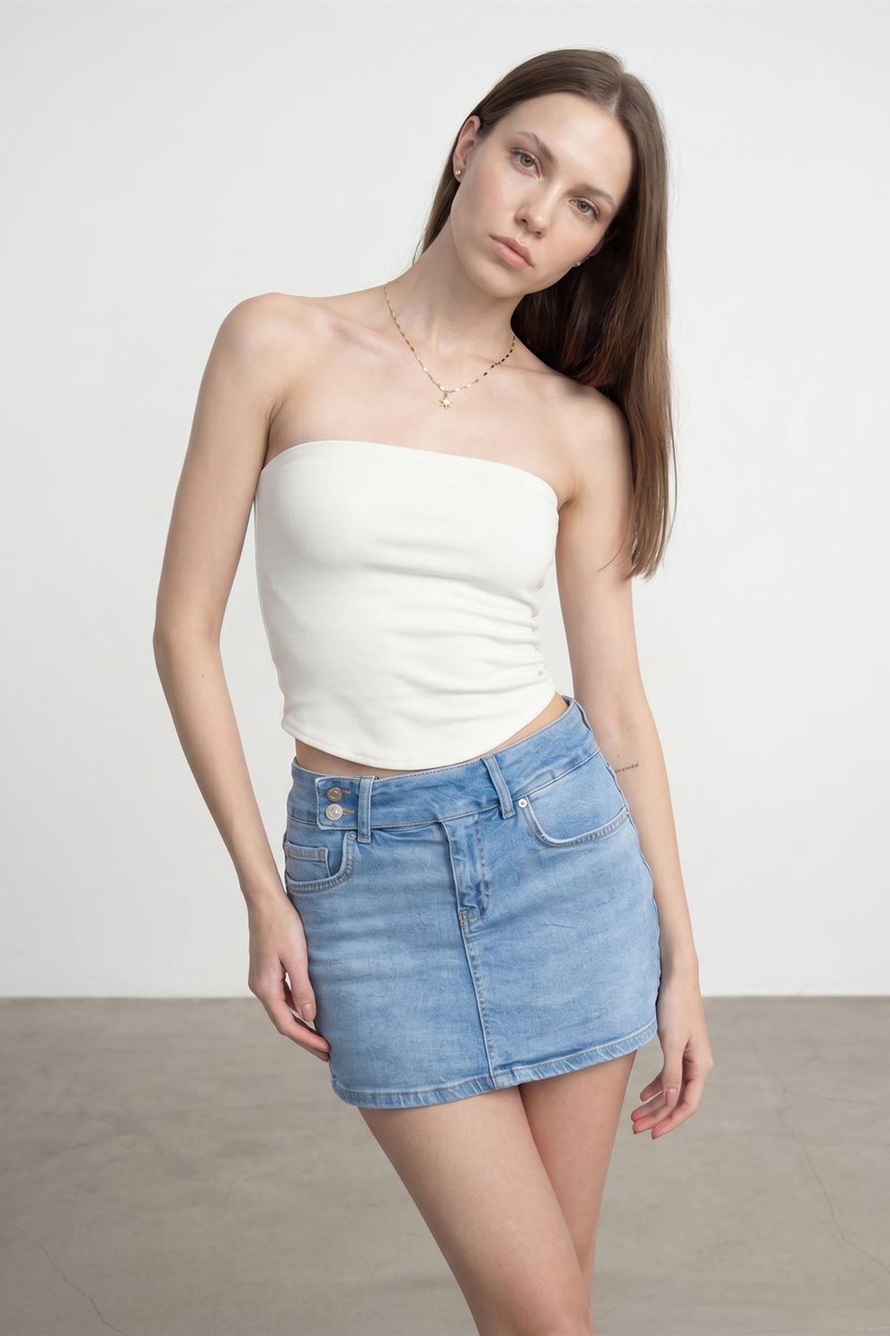 DILVIN Women’s Strapless Crop Bandeau Top 1