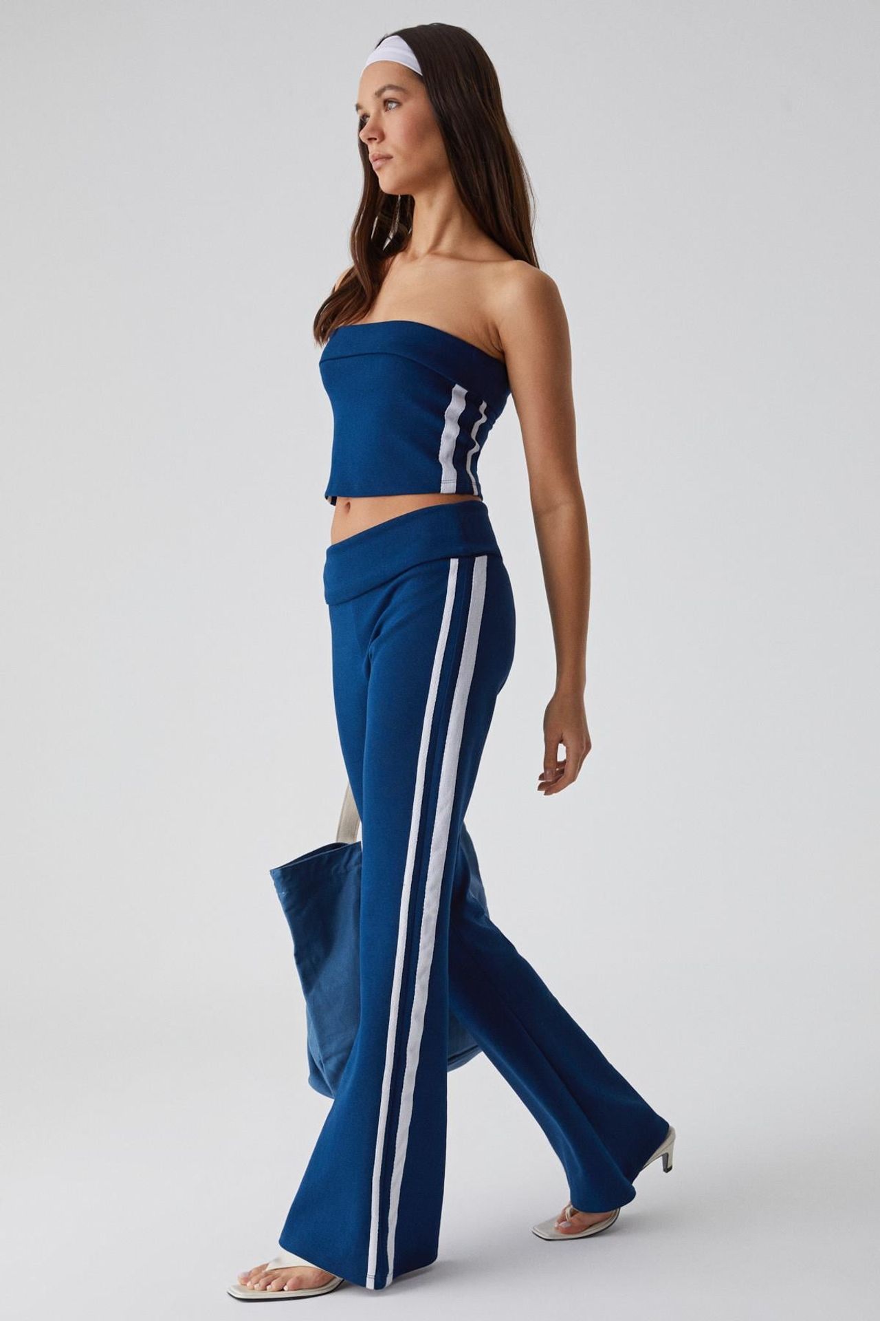 ETHIQUET Relaxed Fit Ribbed Sweatpants 3