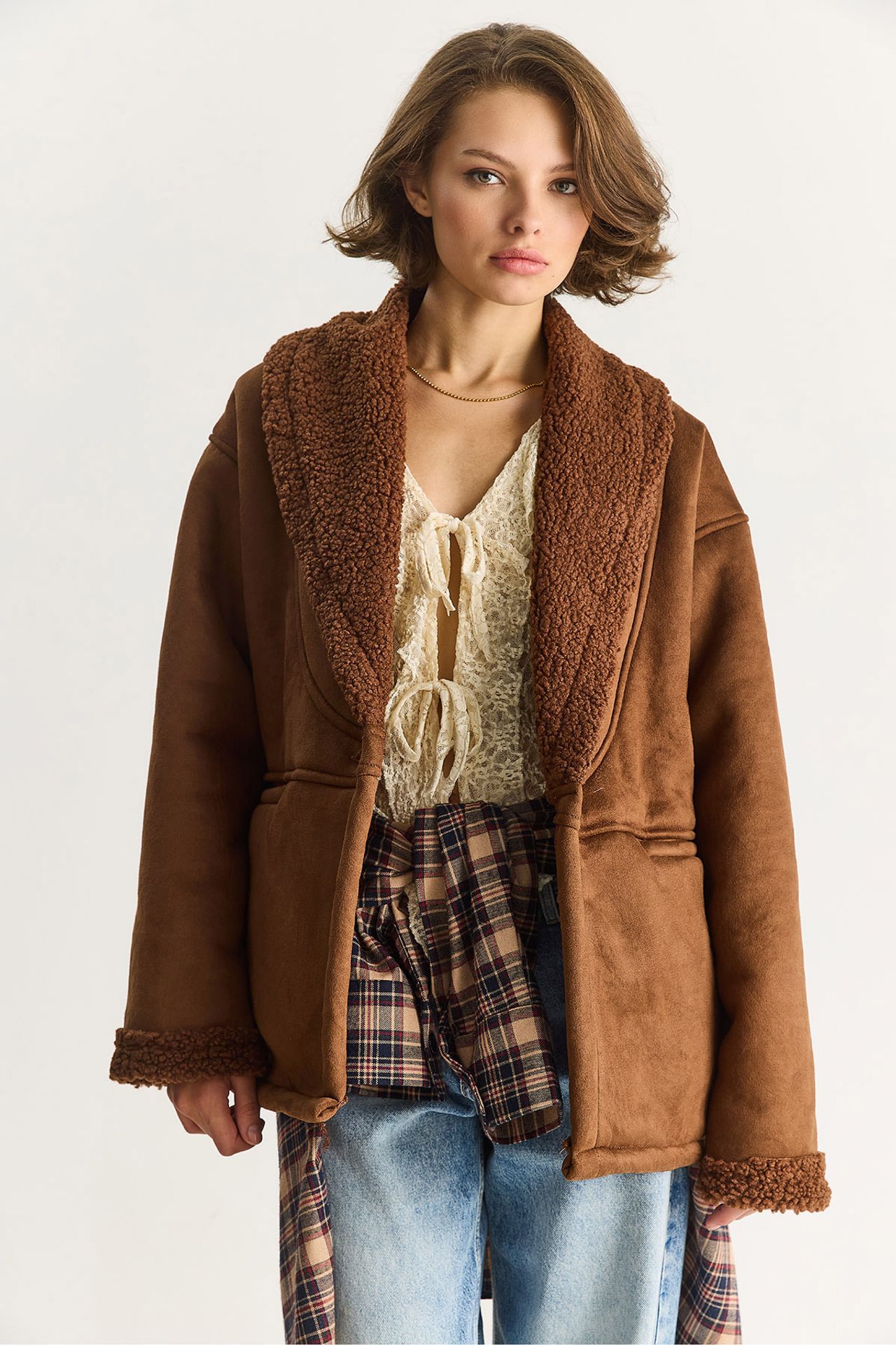 LUCCI Faux Fur Detailed Buttoned Coat