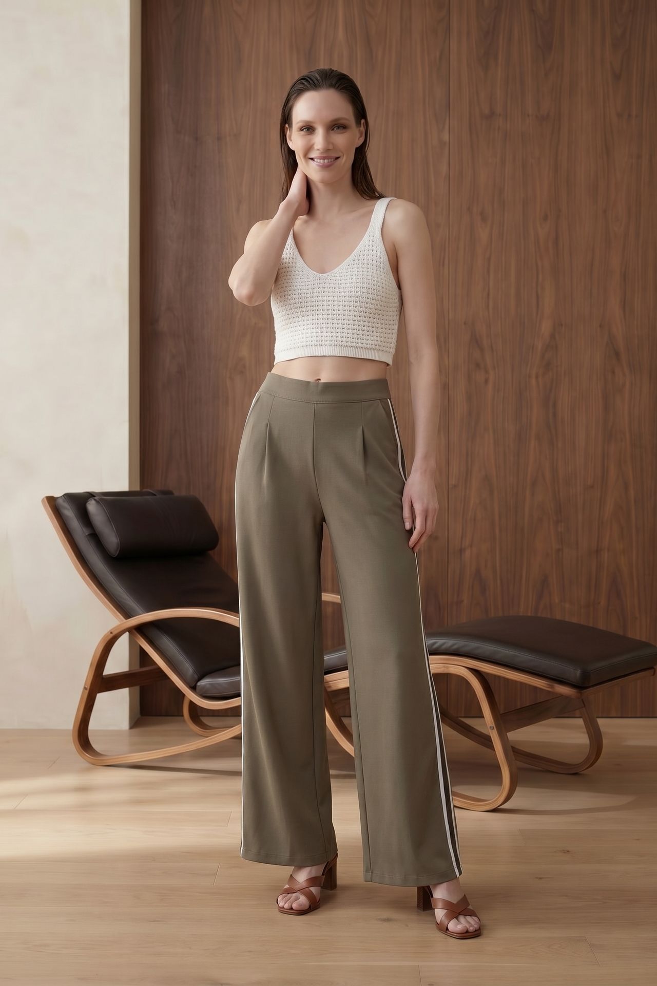 MY FASHION High-Waist Pleated Wide-Leg Trousers 6