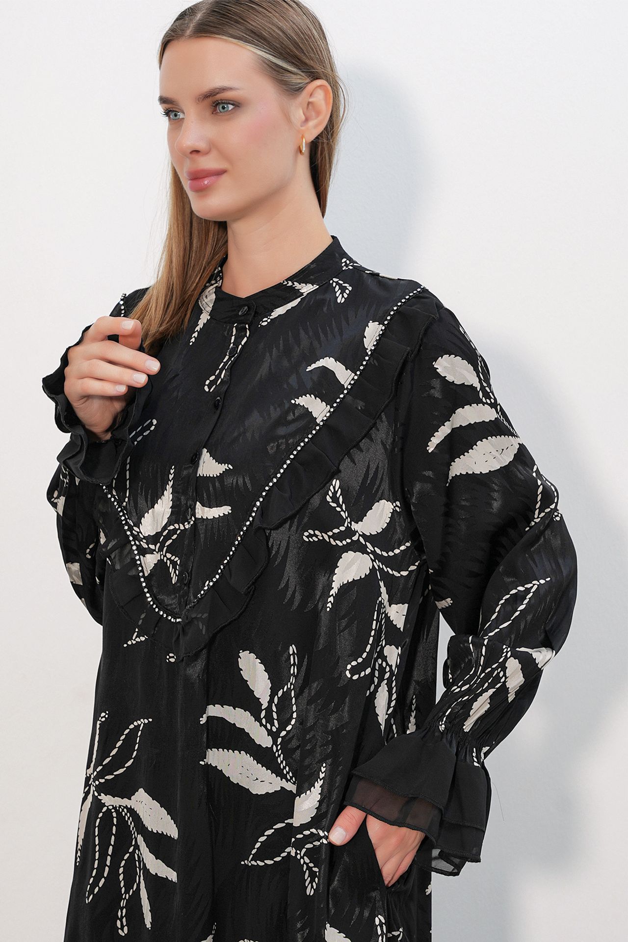 BDART Floral Crew Neck Maxi Dress 5