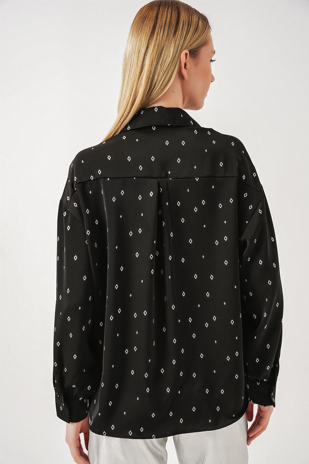 BDART Oversized Long Sleeve Printed Shirt with Pocket 6