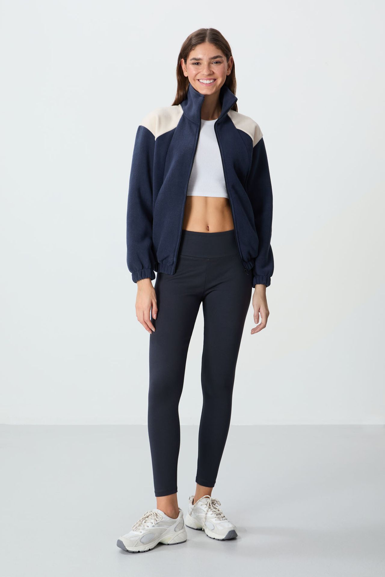 TOMMY Color Block Oversized Zip-Collar Sweatshirt 4