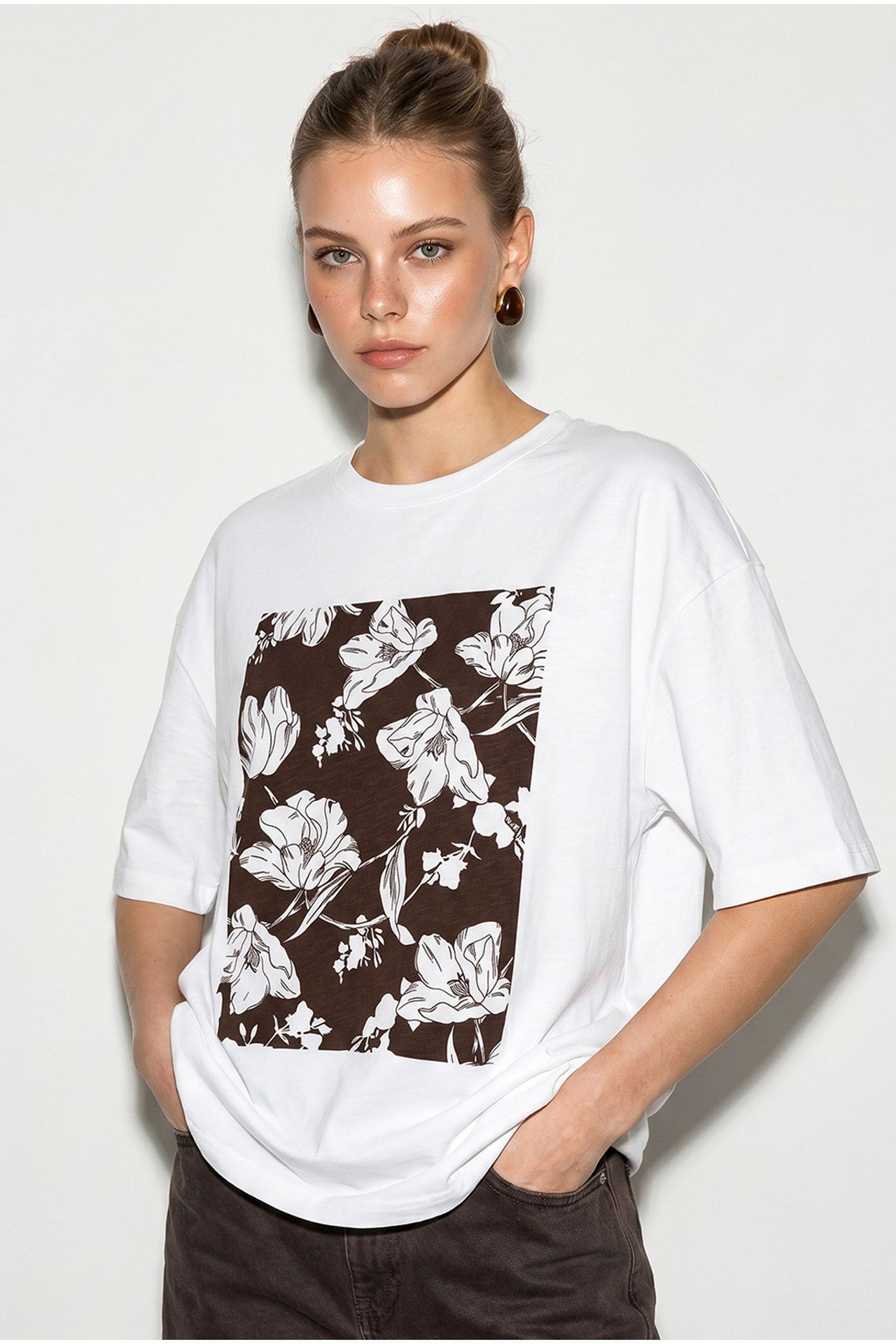 LUCCI Oversized Floral Cotton T-Shirt 2