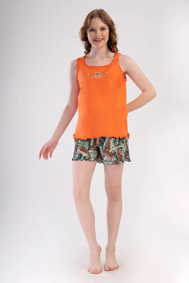 YAKE Kısa Tişört ve Şortlu 2 Parçalı Pijama Takımı