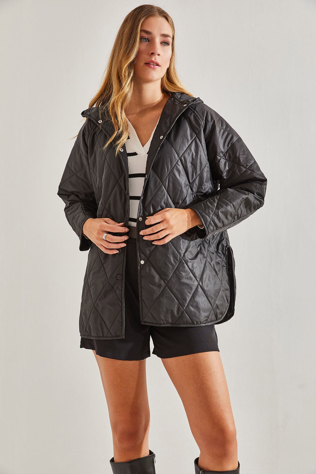 LUCCI Hooded Oversized Quilted Jacket