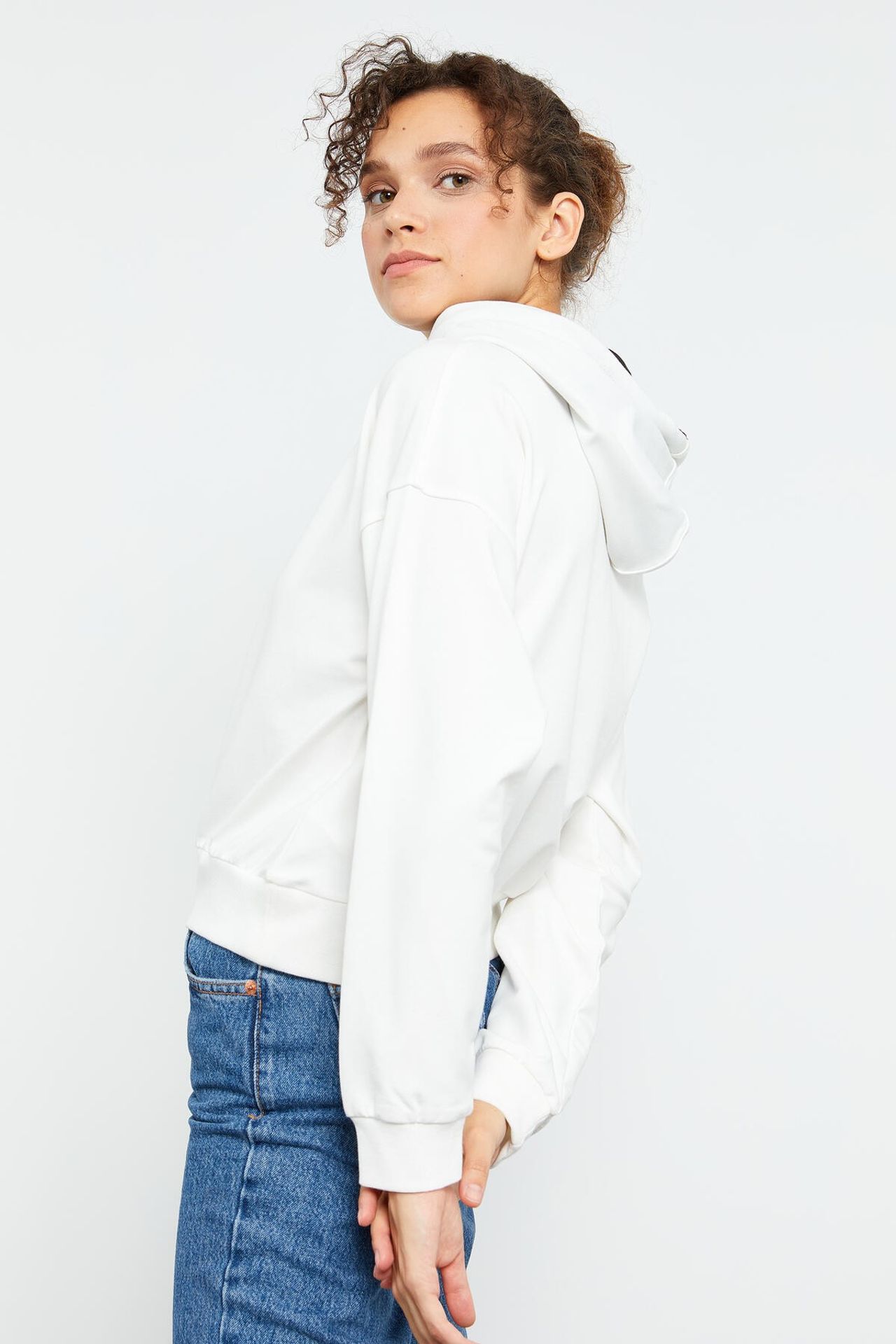 TOMMY Relaxed Hooded Sweatshirt With Tie Detail 6