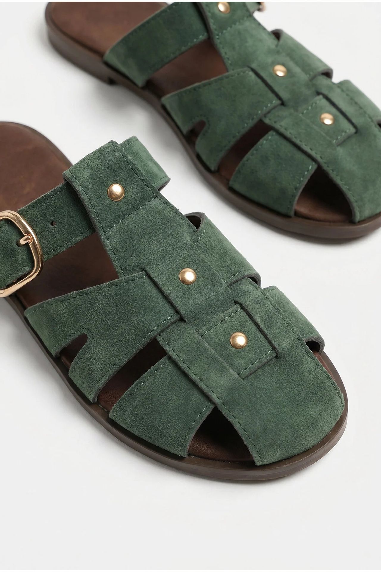 LUCCI Women's Slippers 4